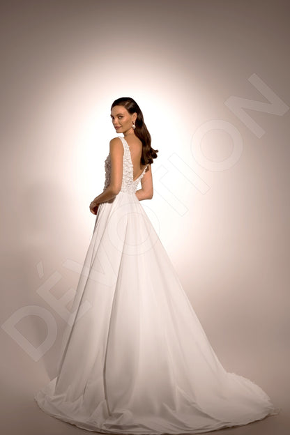 Floralie A-line Deep V-neck Ivory Wedding dress