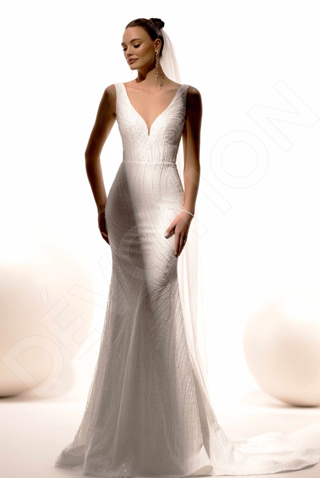 Irvin Trumpet/Mermaid V-neck Ivory Wedding dress