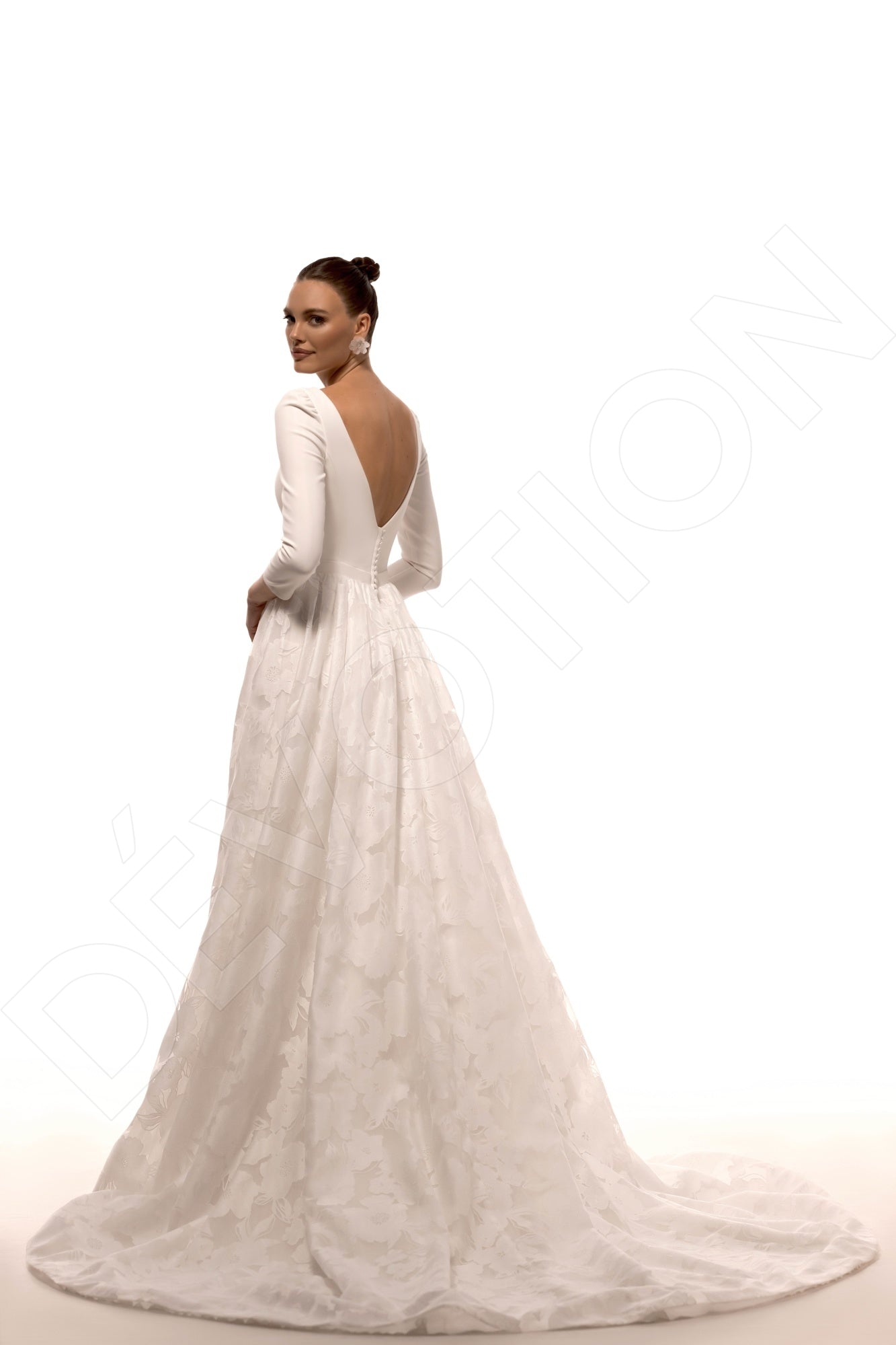 Kadyr A-line Boat-Bateau Ivory Wedding dress