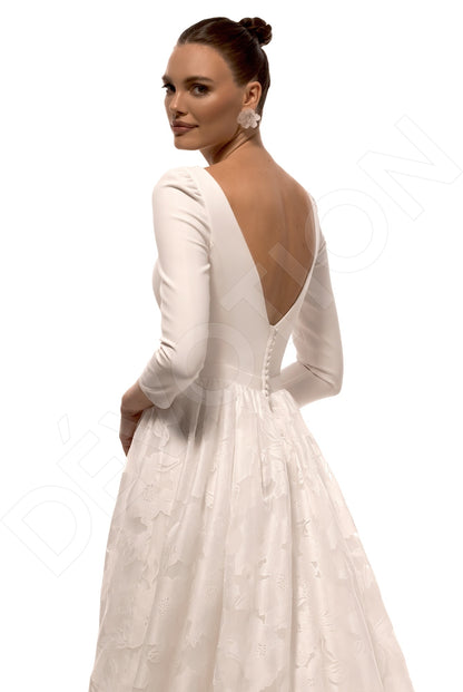 Kadyr A-line Boat-Bateau Ivory Wedding dress