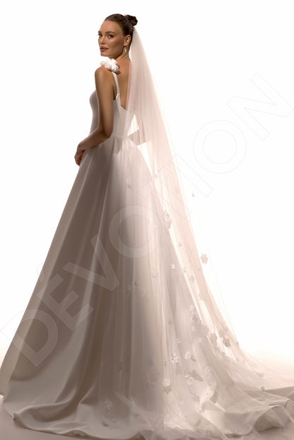 Lilibet A-line Square Ivory Wedding dress