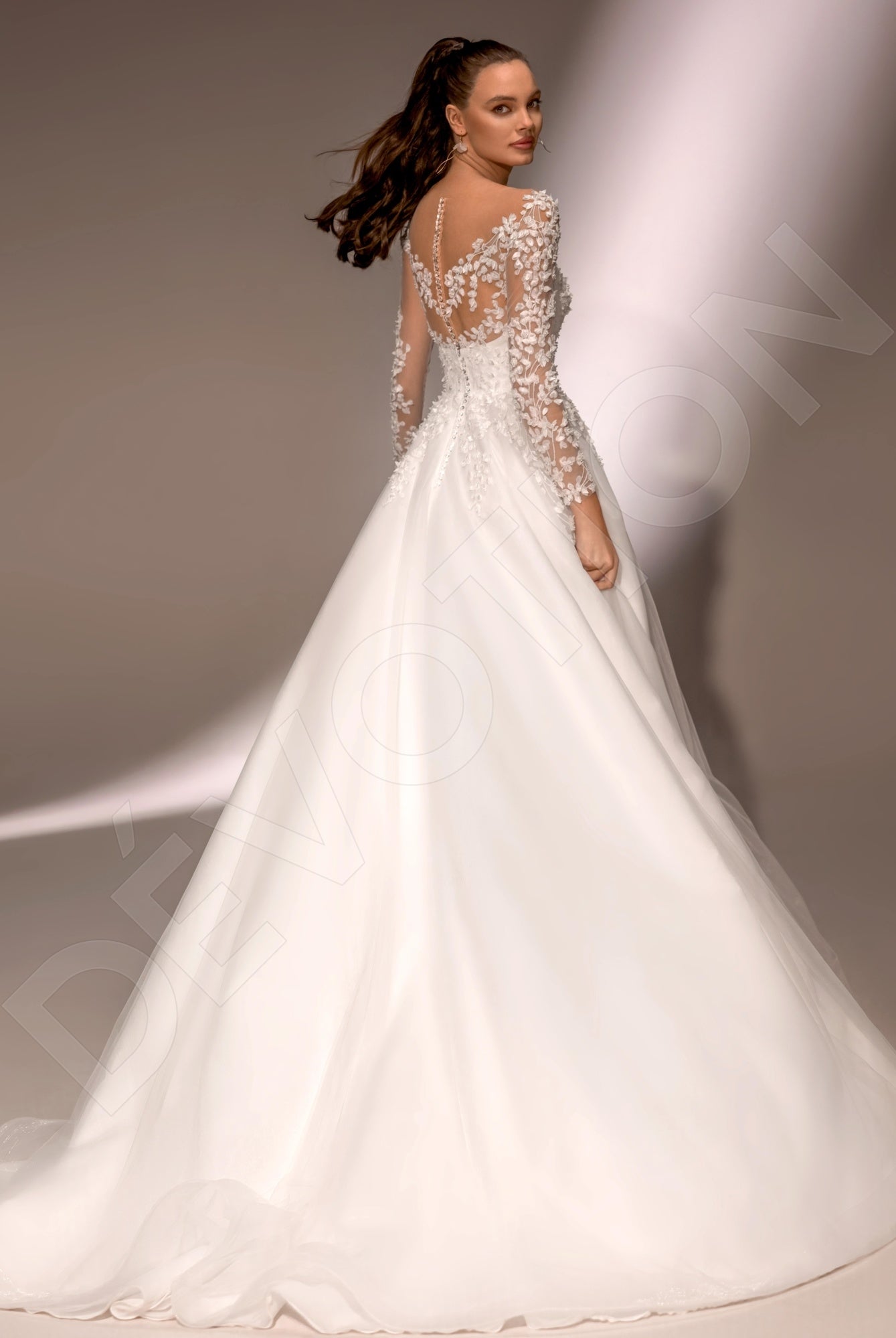 Margarita Princess/Ball gown Illusion Ivory Wedding dress