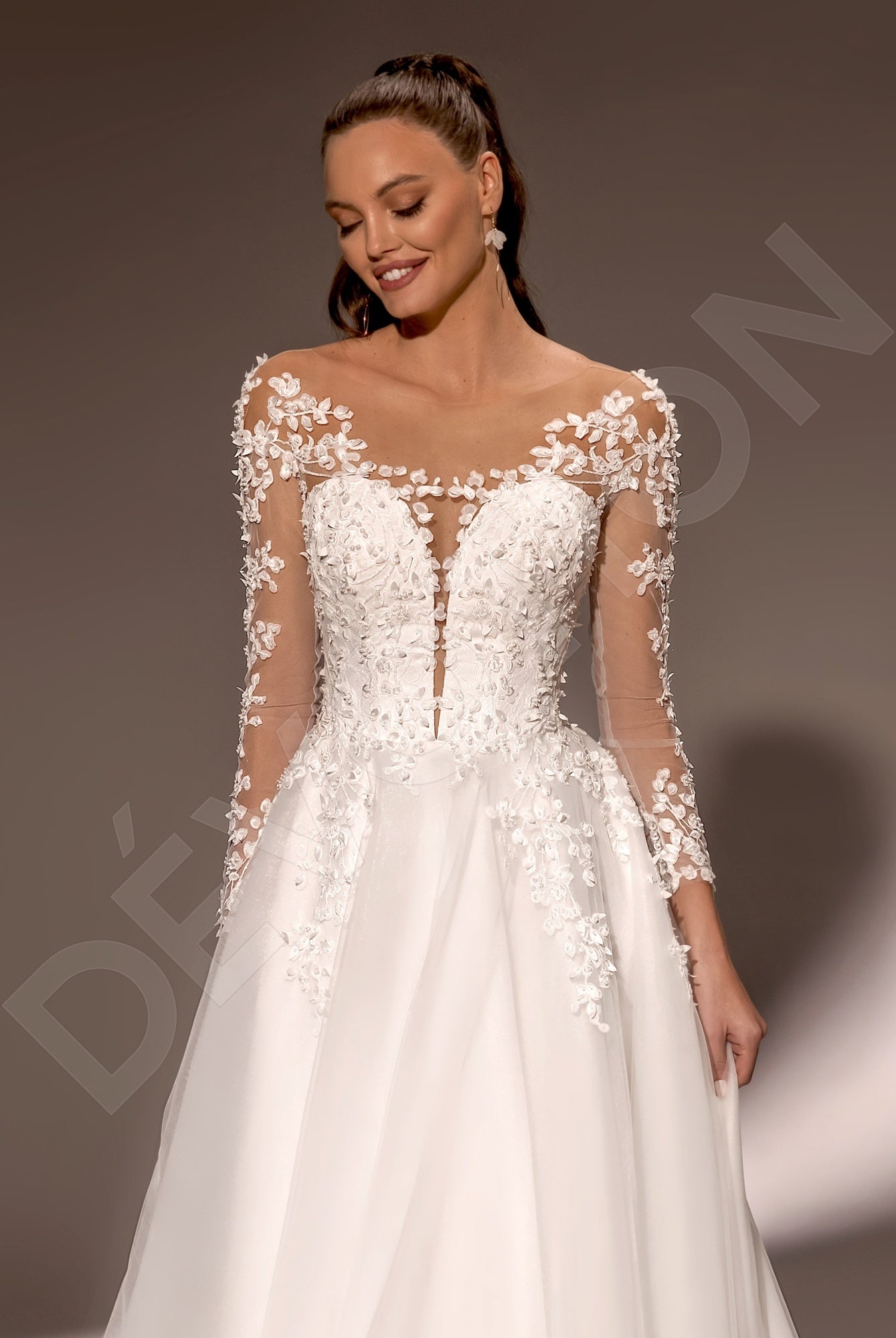 Margarita Princess/Ball gown Illusion Ivory Wedding dress