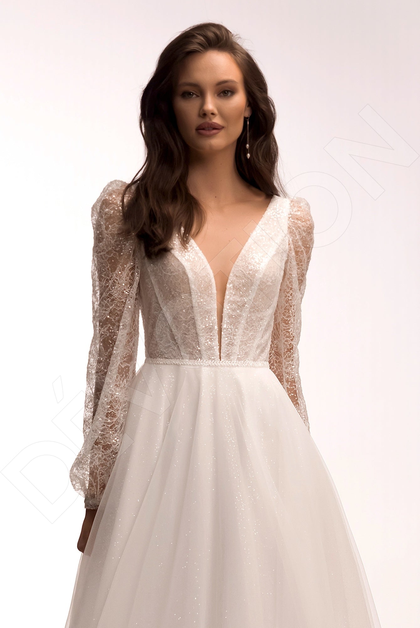 Raya A-line Deep V-neck Ivory Wedding dress