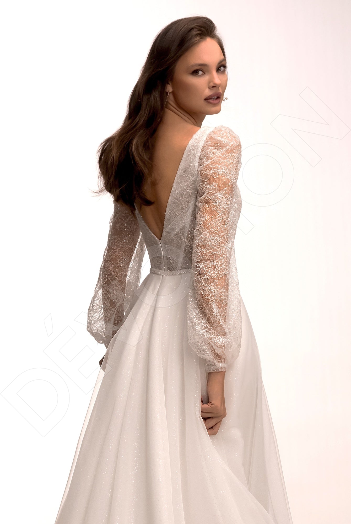 Raya A-line Deep V-neck Ivory Wedding dress