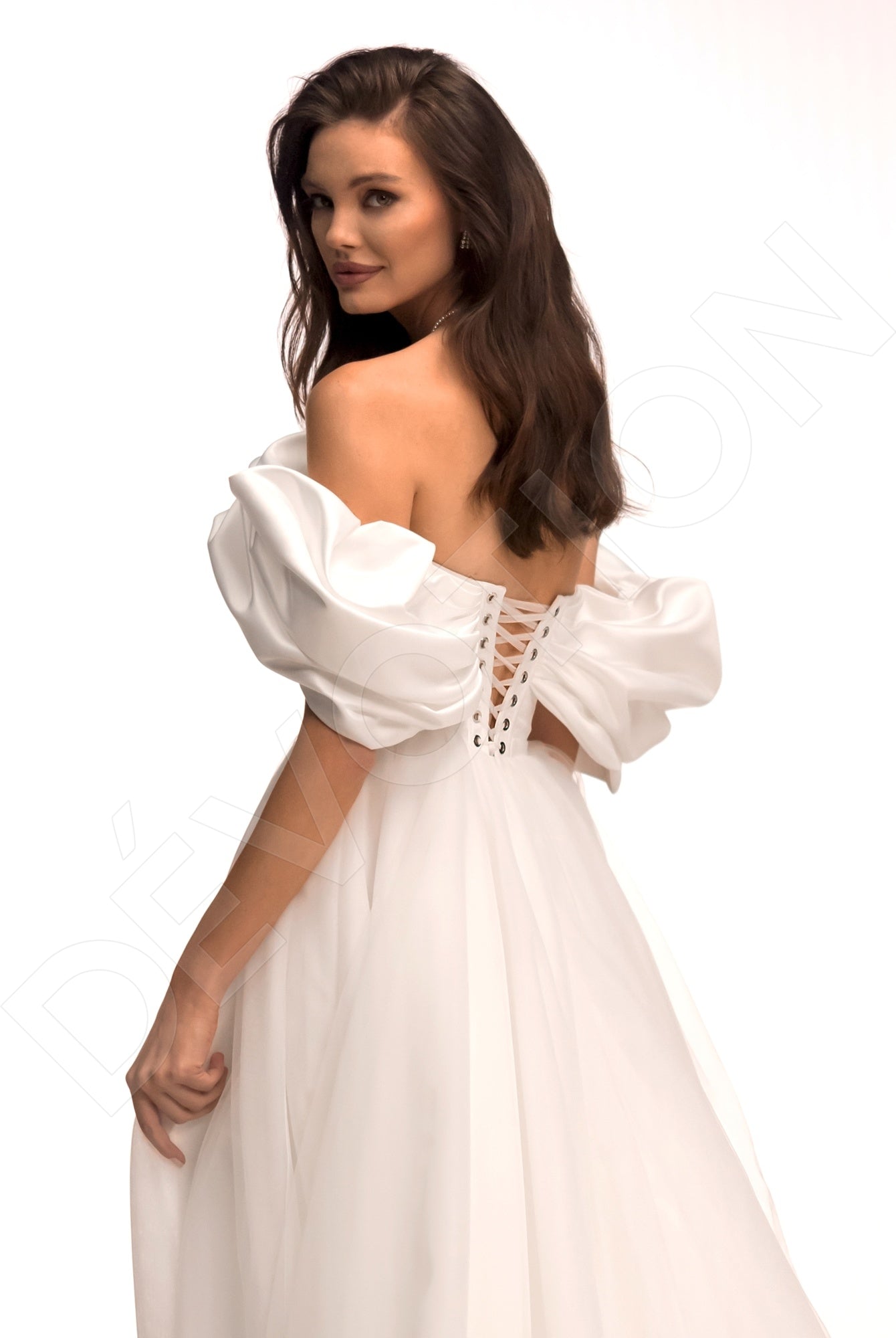 Rossa A-line Off-shoulder/Drop shoulder Ivory Wedding dress