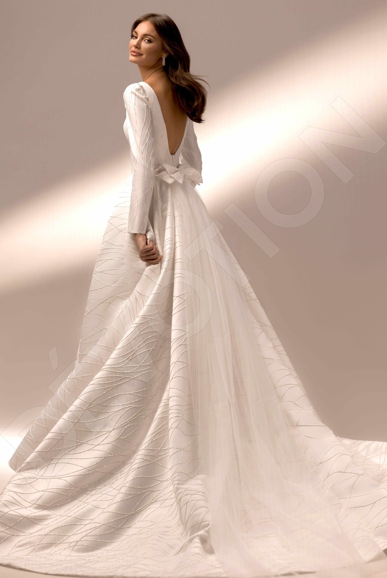 Sky A-line Boat/Bateau Ivory Wedding dress