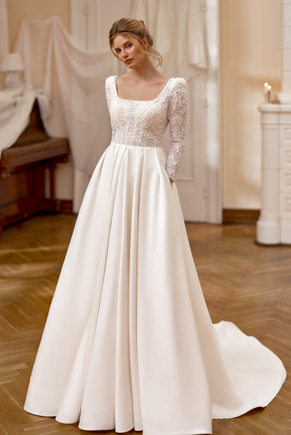 Marta A-line Square Milk Wedding dress