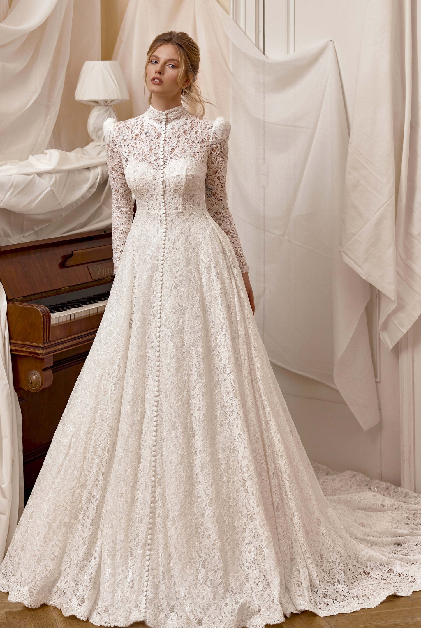 Francine A-line High neck Milk Wedding dress