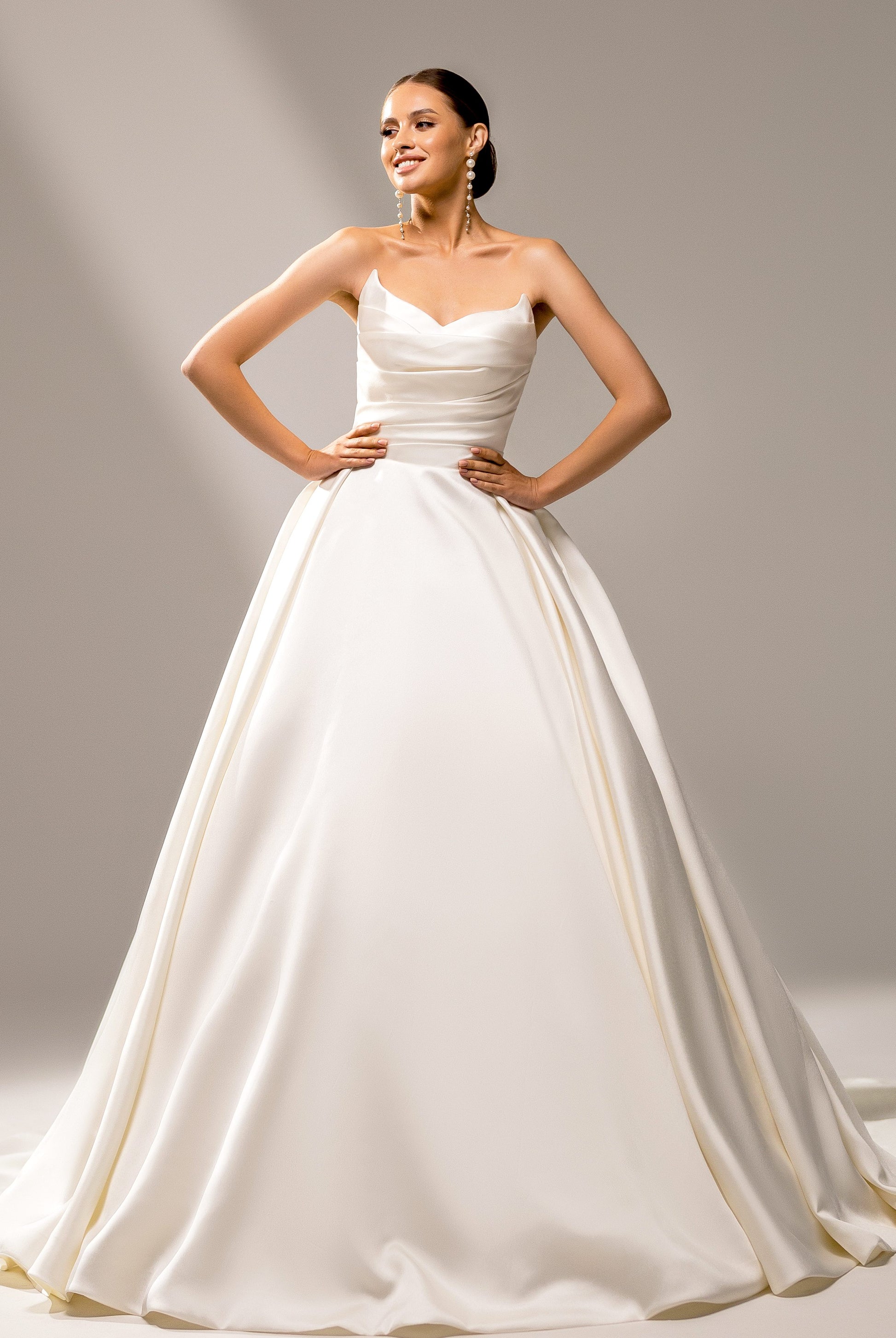 Anara Princess/Ball Gown Sweetheart Milk Wedding dress