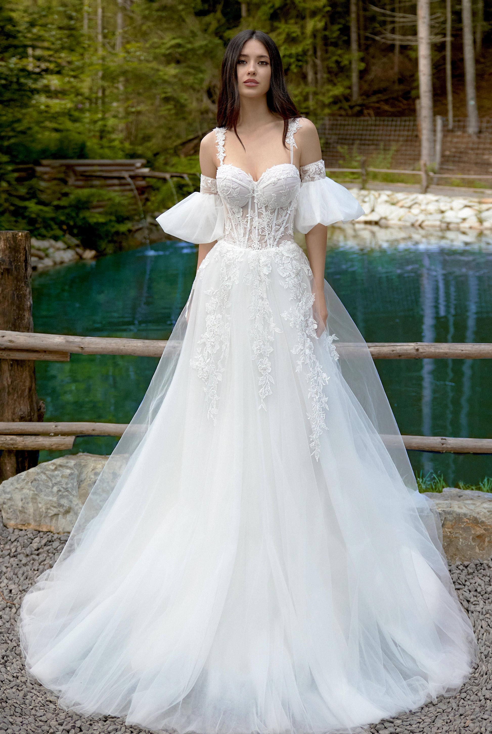 Anitte A-line Sweetheart Milk Wedding dress