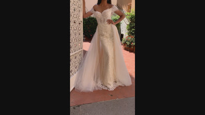 Calvina Trumpet/Mermaid Off-shoulder/Drop shoulders Ivory Nude Wedding dress