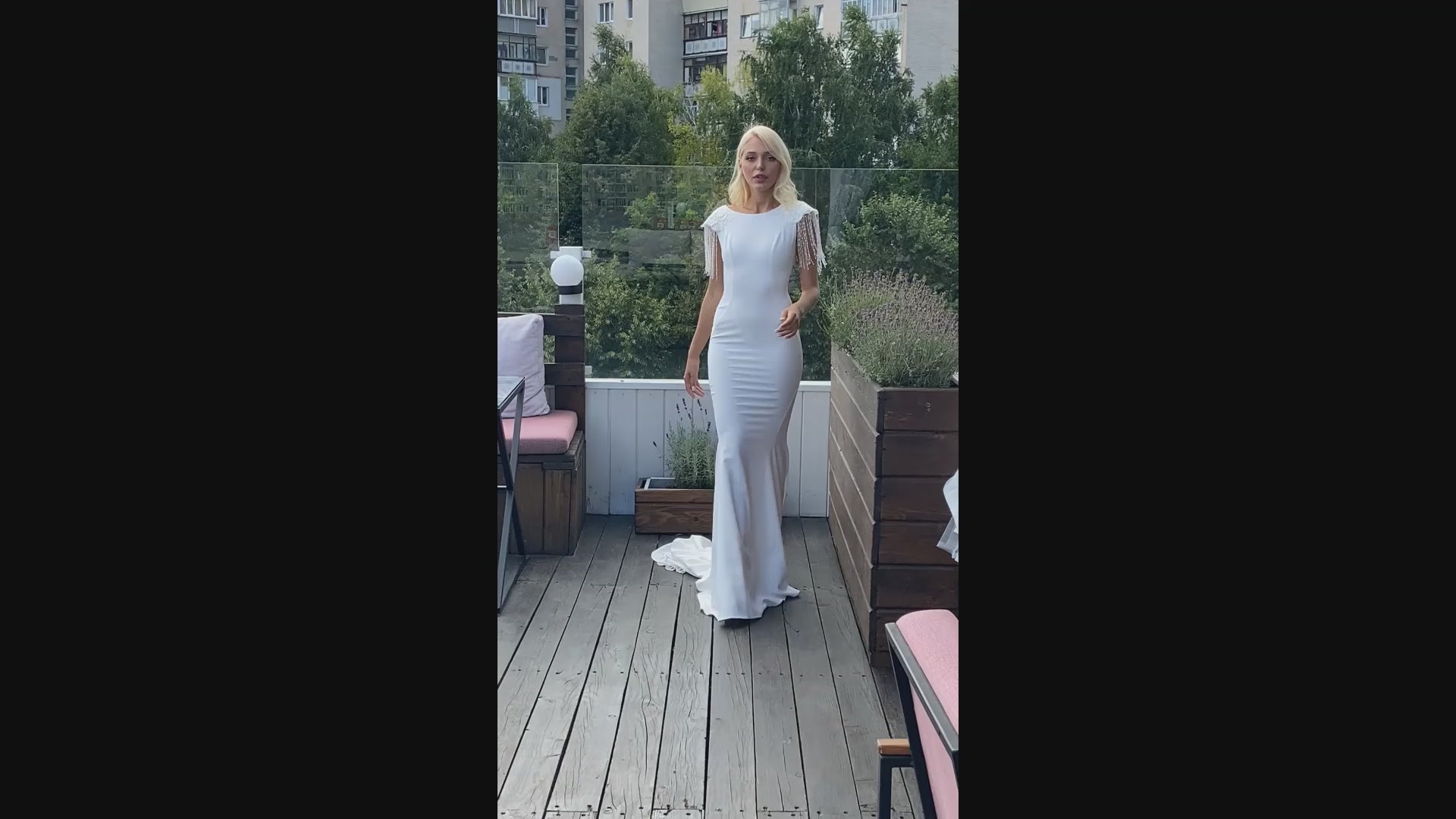 Aterine Trumpet/Mermaid Boat/Bateau Whitemilk Wedding dress video