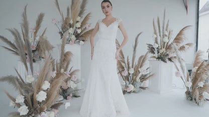 Dolinna Trumpet/Mermaid Illusion Ivory Wedding dress