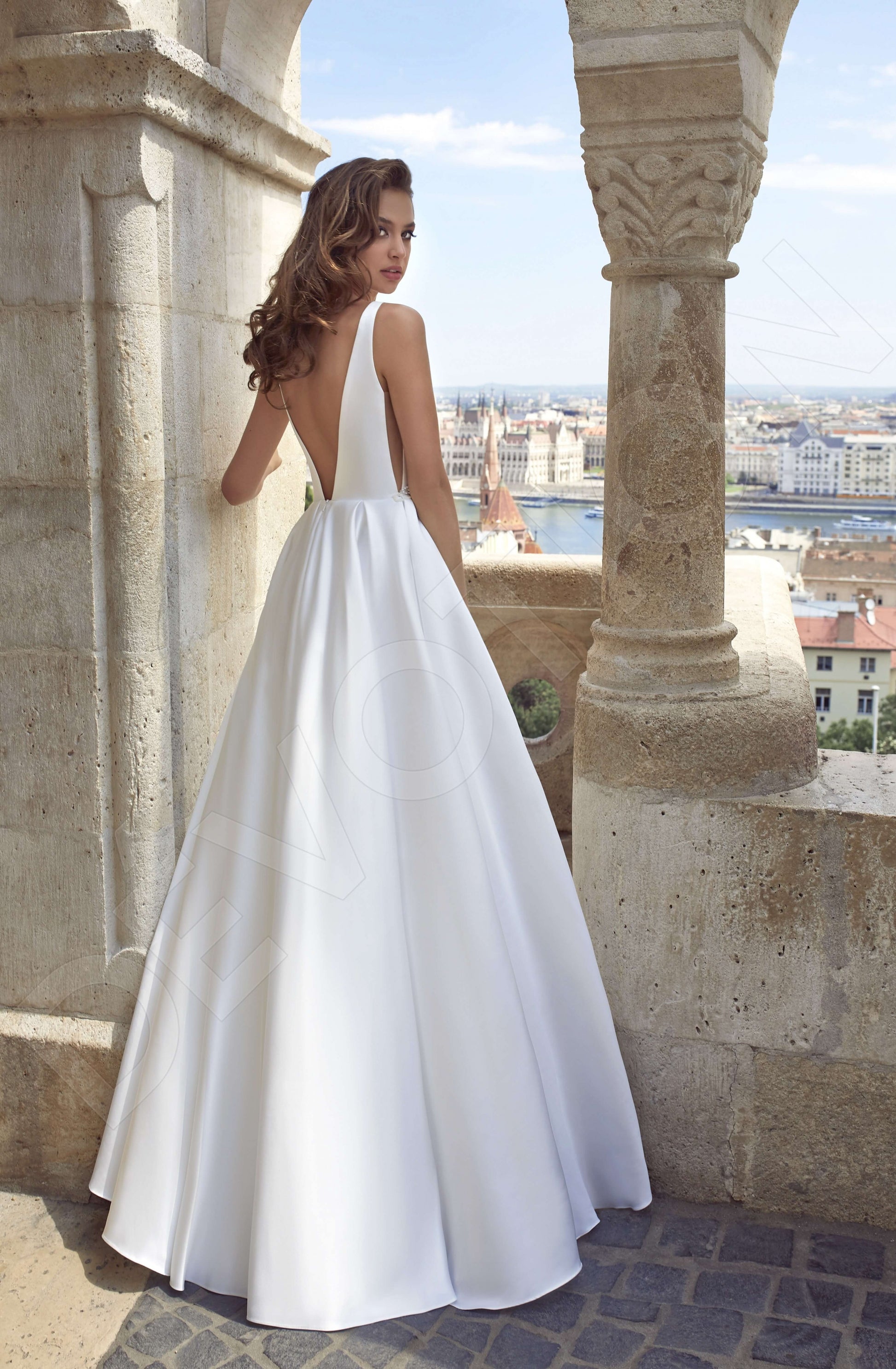 Slamia A-line Illusion White Wedding dress