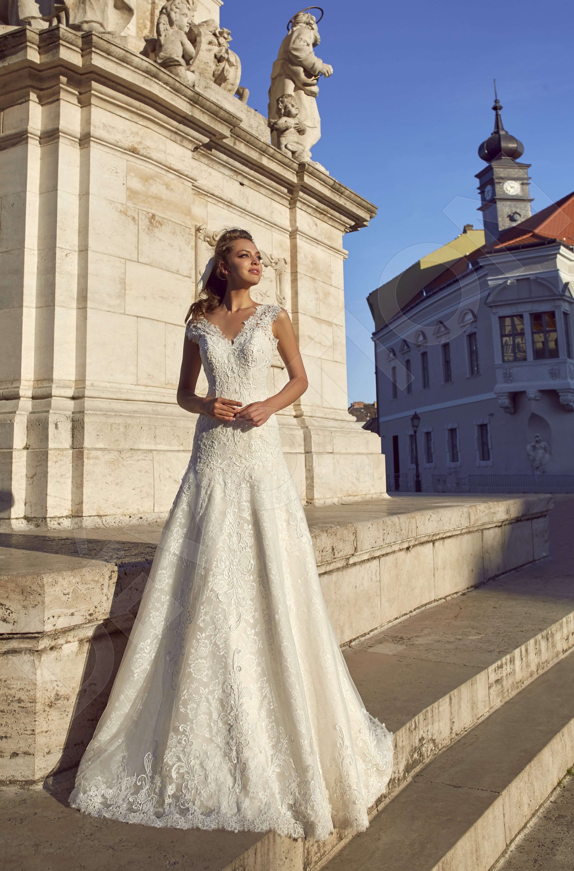 Tarinia A-line V-neck Milk Wedding dress