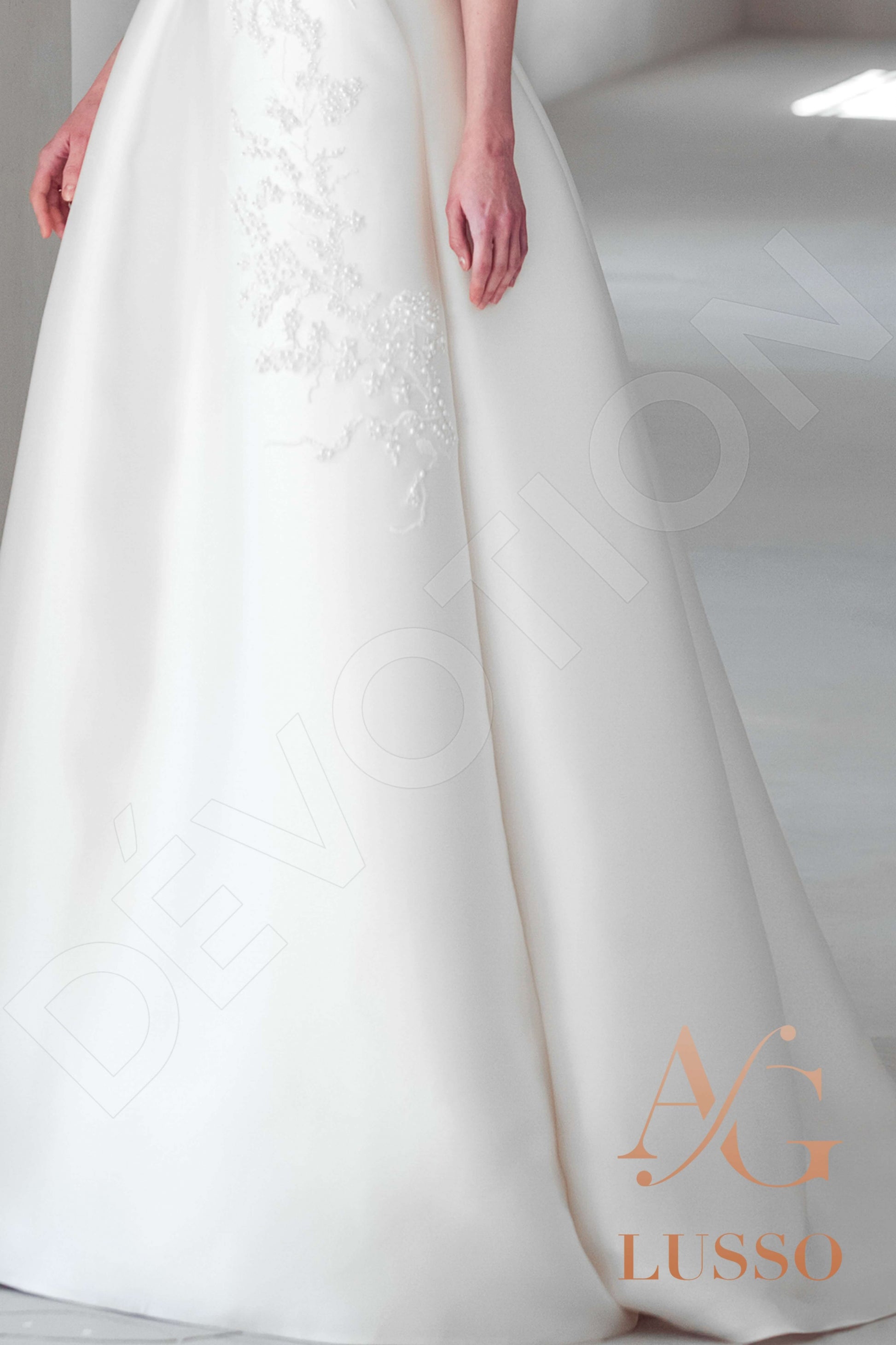 Hellis A-line Boat/Bateau Mediumivory Wedding dress