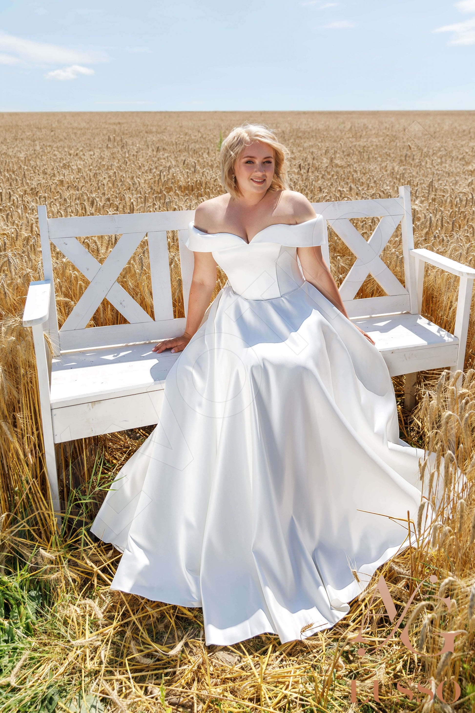 Dakotah A-line Off-shoulder/Drop shoulders Ivory Wedding dress