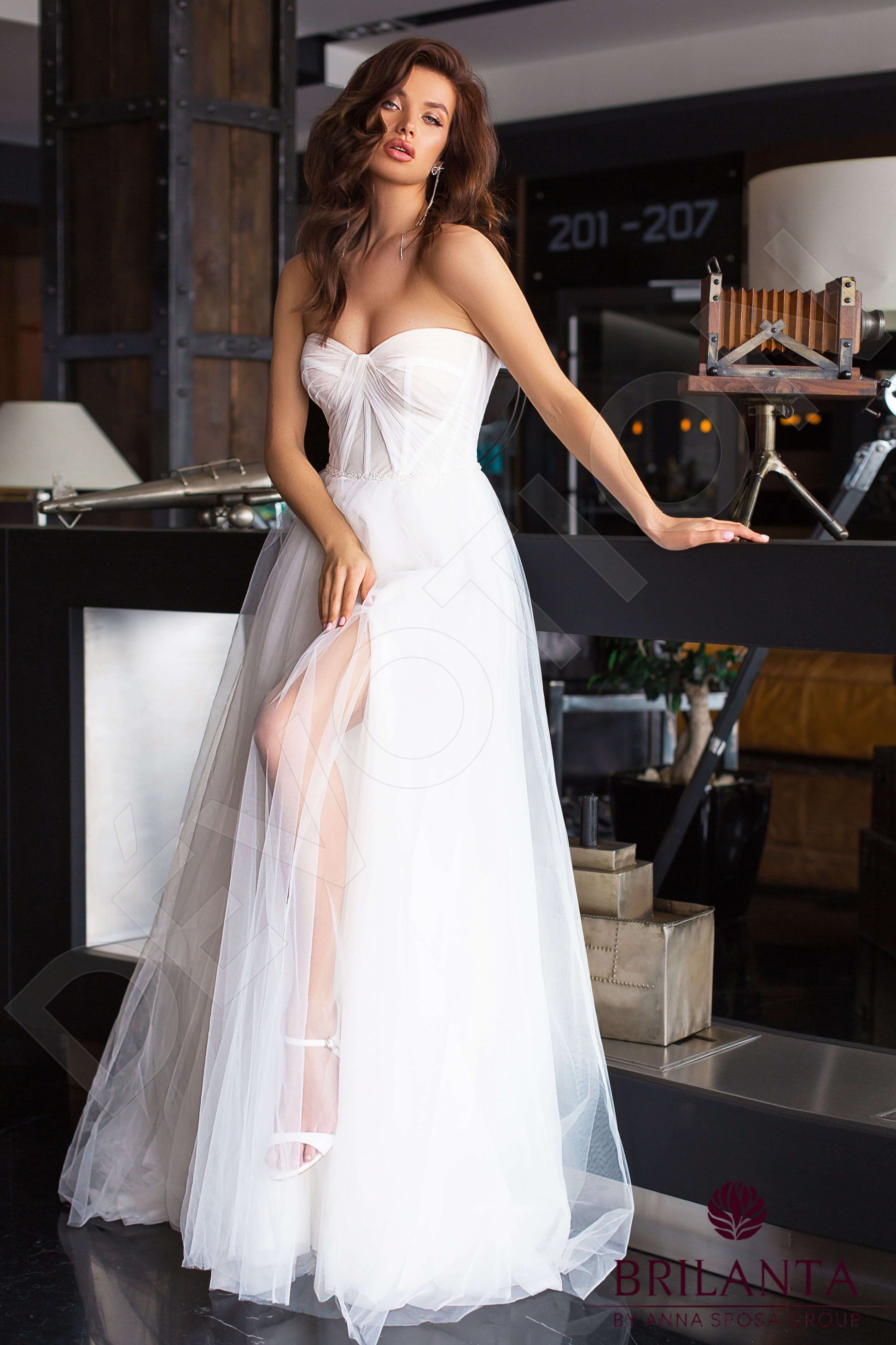 Romi A-line Sweetheart Milk Wedding dress