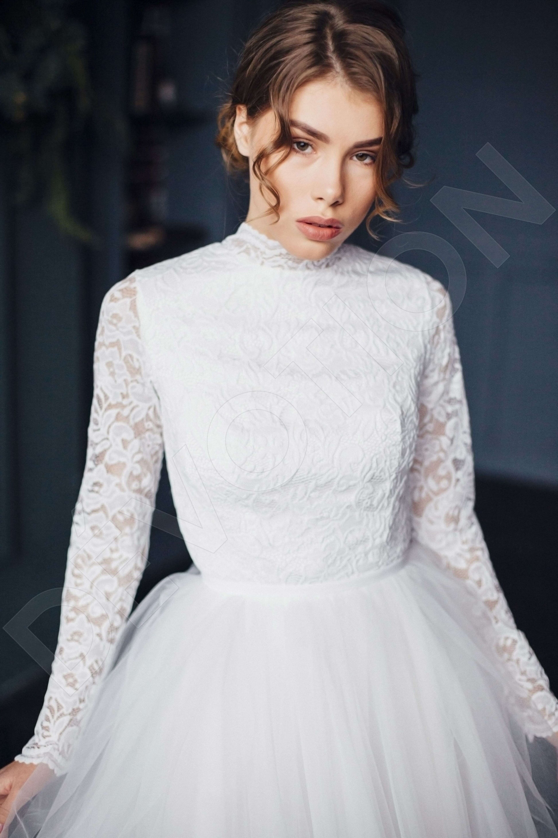 Callie A-line High neck Milk Wedding dress