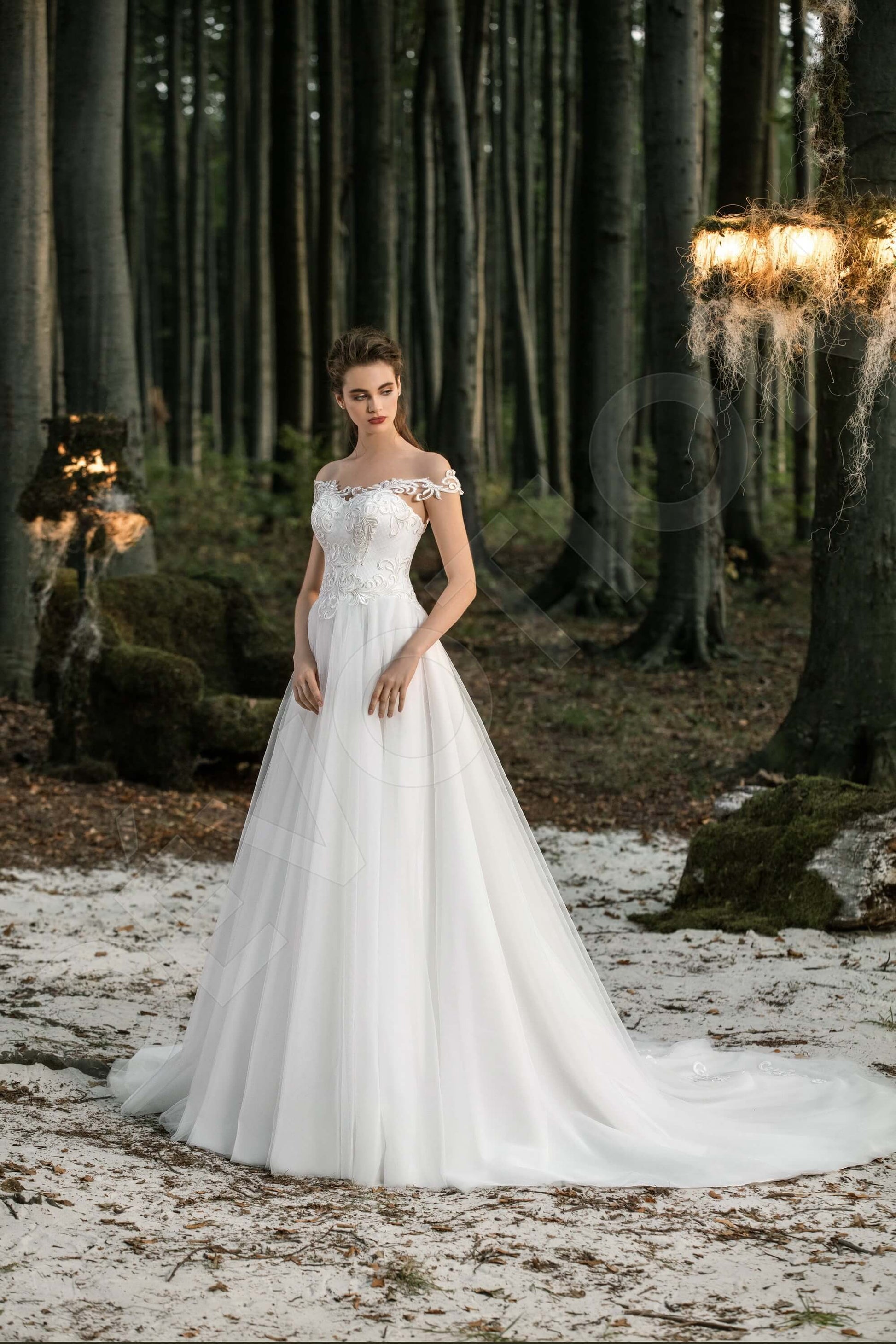 Annora A-line Sweetheart Milk Wedding dress