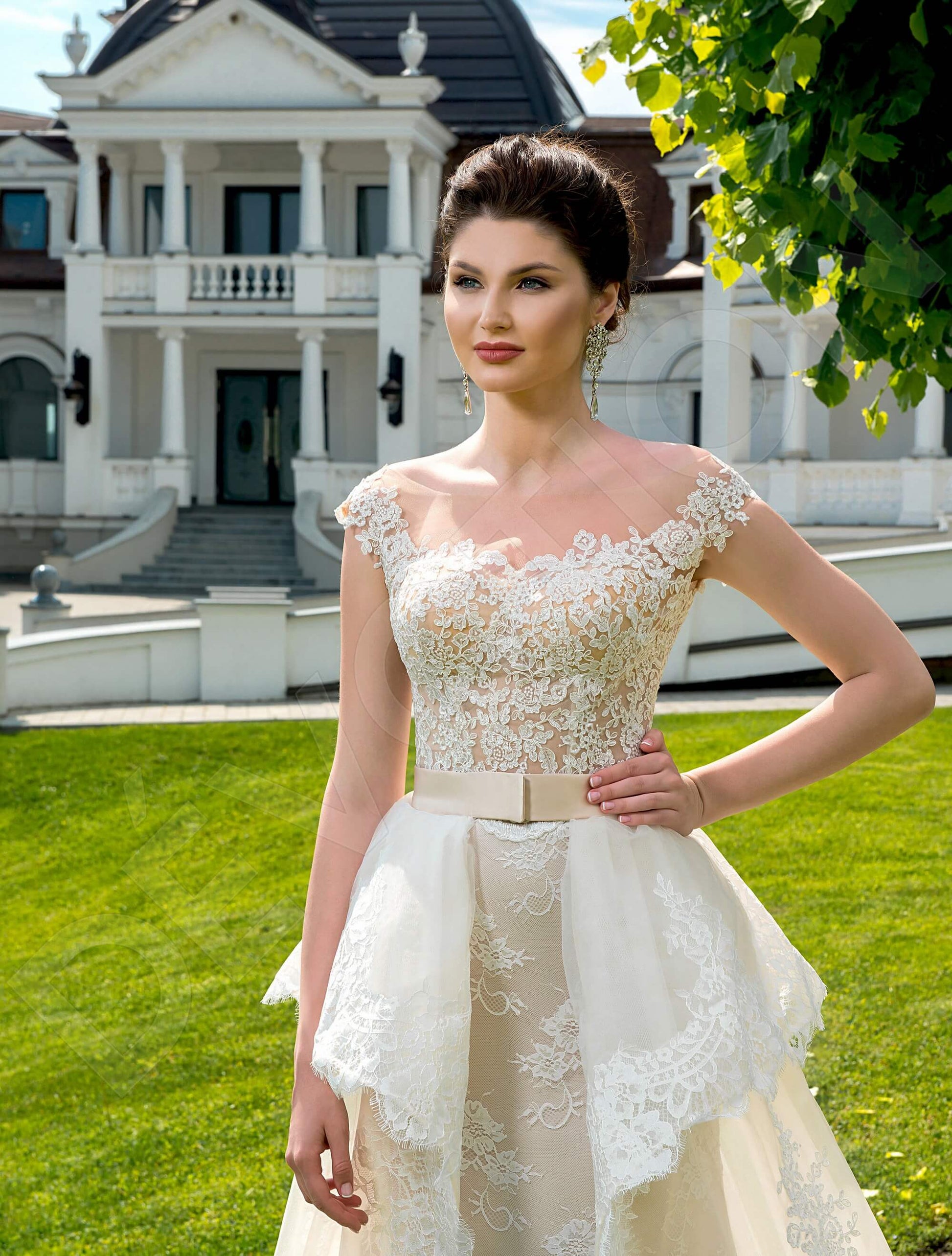 Sheyla A-line Illusion Milk Cappuccino Wedding dress