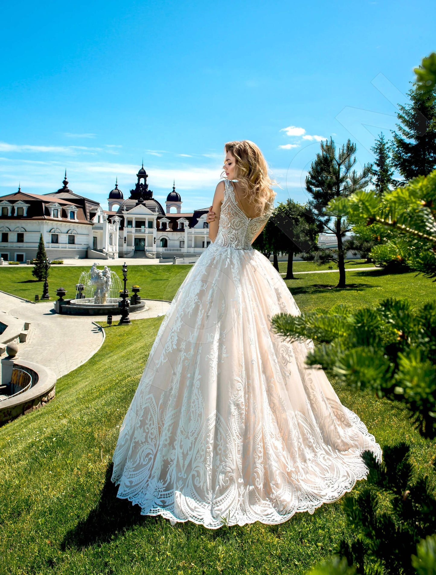 Michelle Open back Princess/Ball Gown Sleeveless Wedding Dress Back