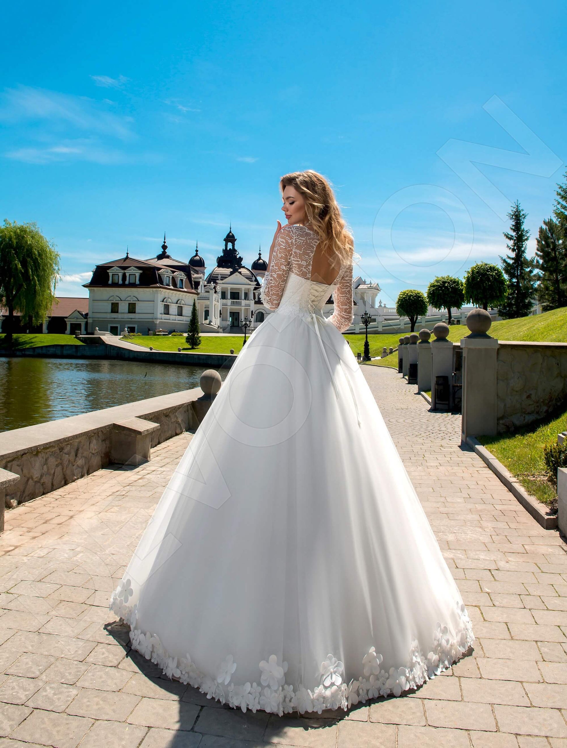 Ginger Princess/Ball Gown Boat/Bateau Milk Wedding dress