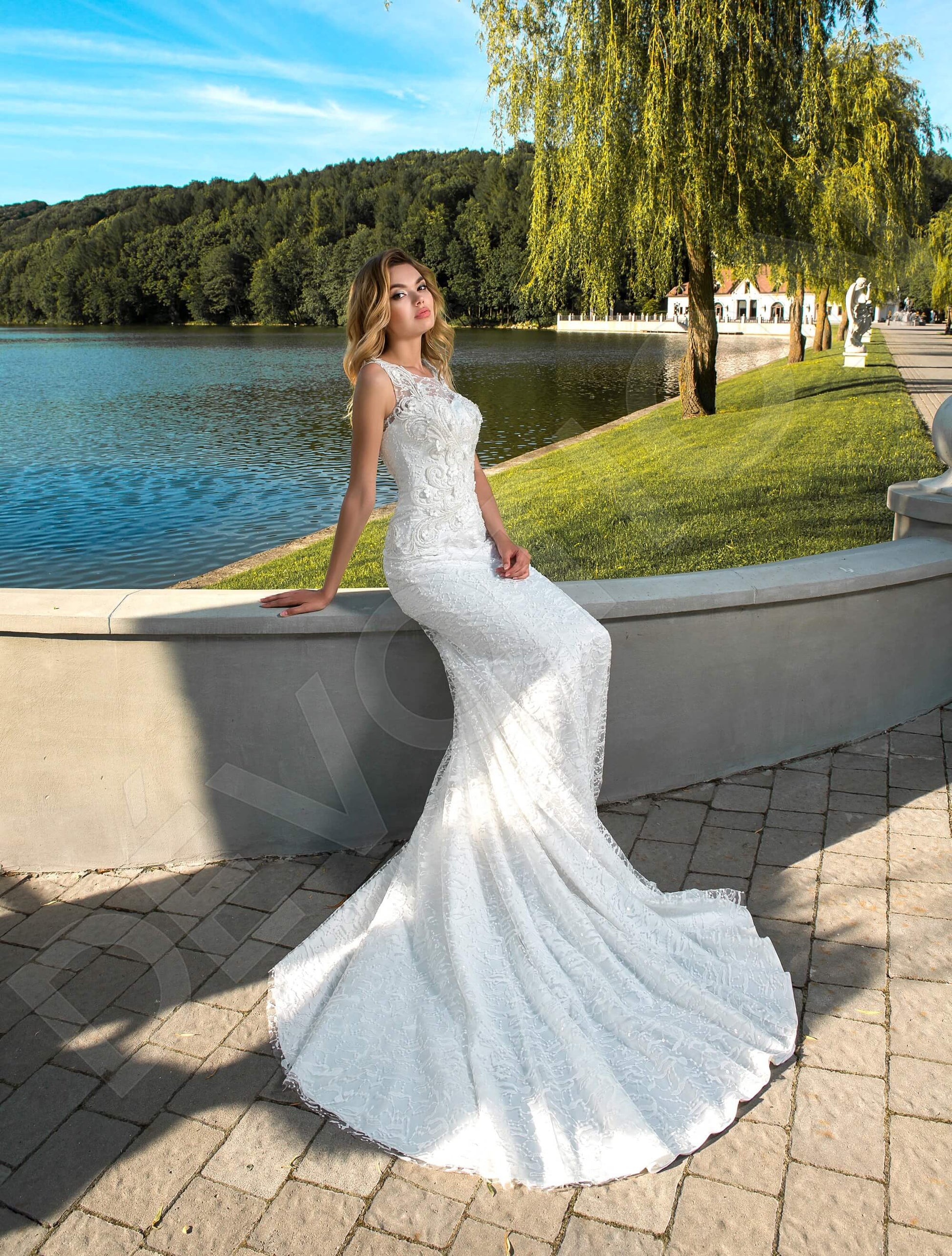 Luigina Trumpet/Mermaid Boat/Bateau Milk Wedding dress