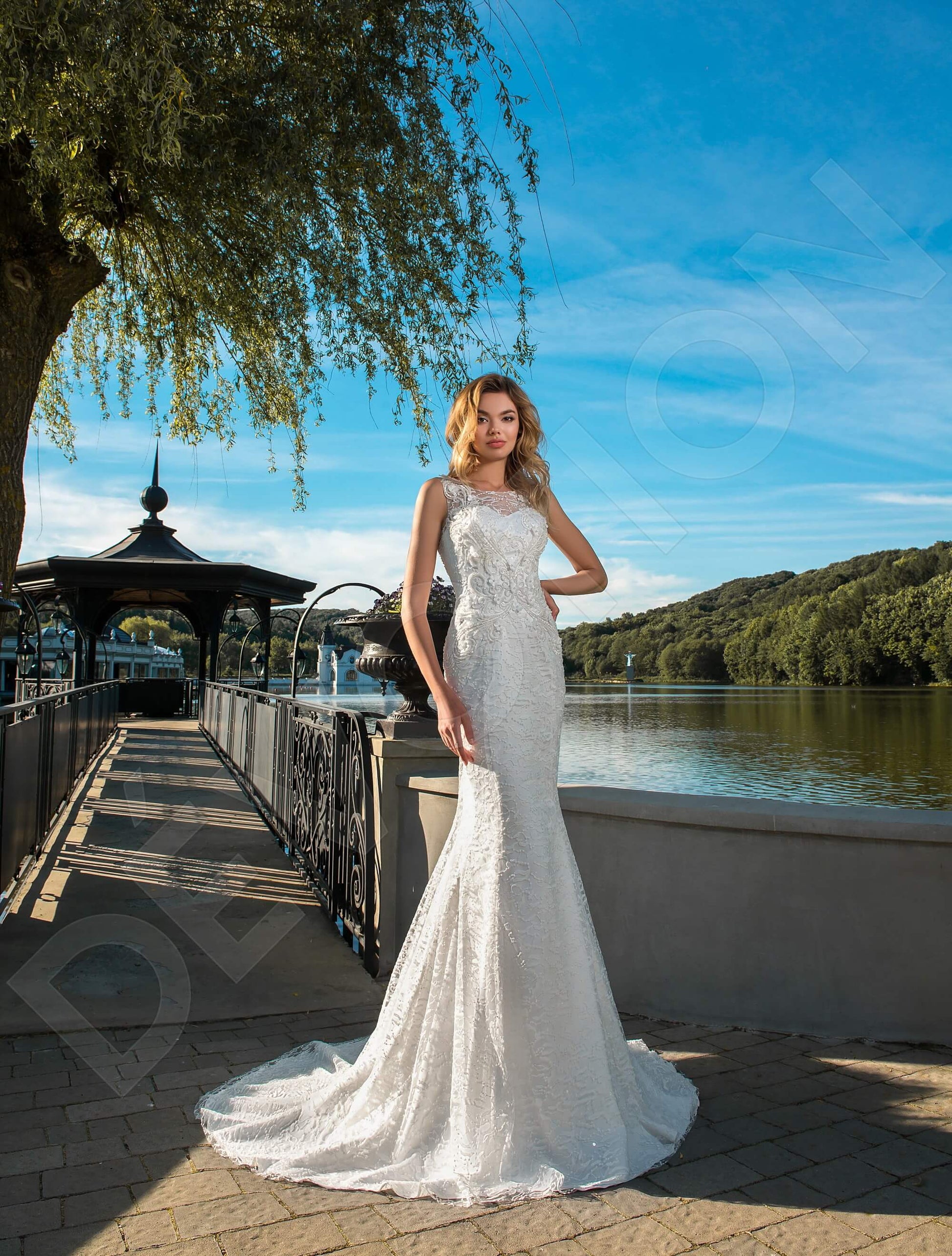 Luigina Trumpet/Mermaid Boat/Bateau Milk Wedding dress