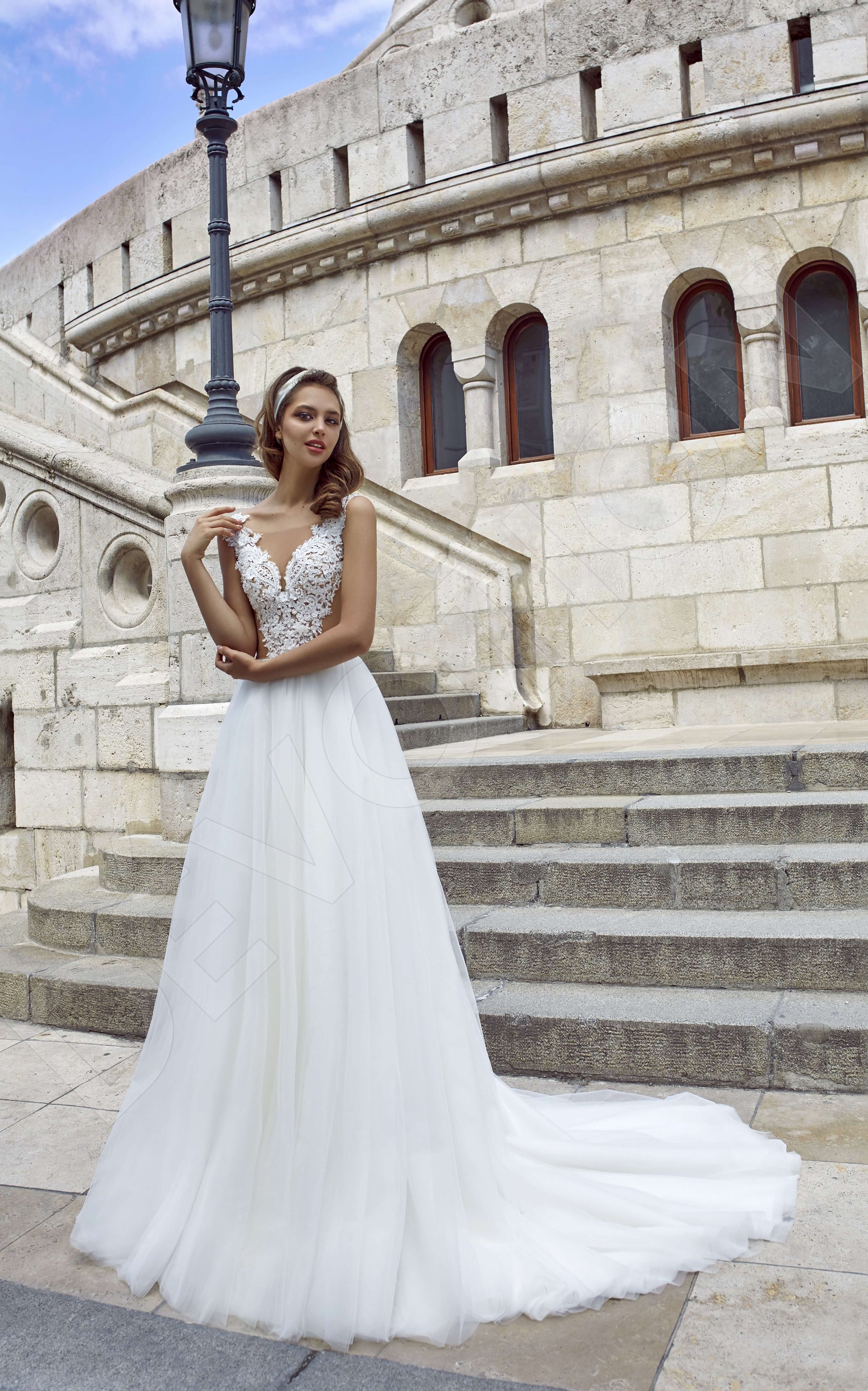 Lamelle A-line Illusion White Wedding dress