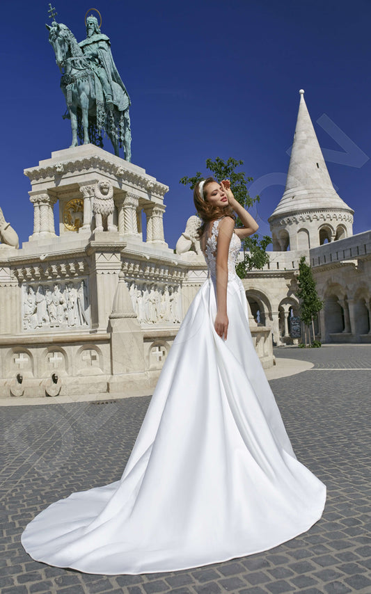 Vilia A-line Jewel White Powder Wedding dress