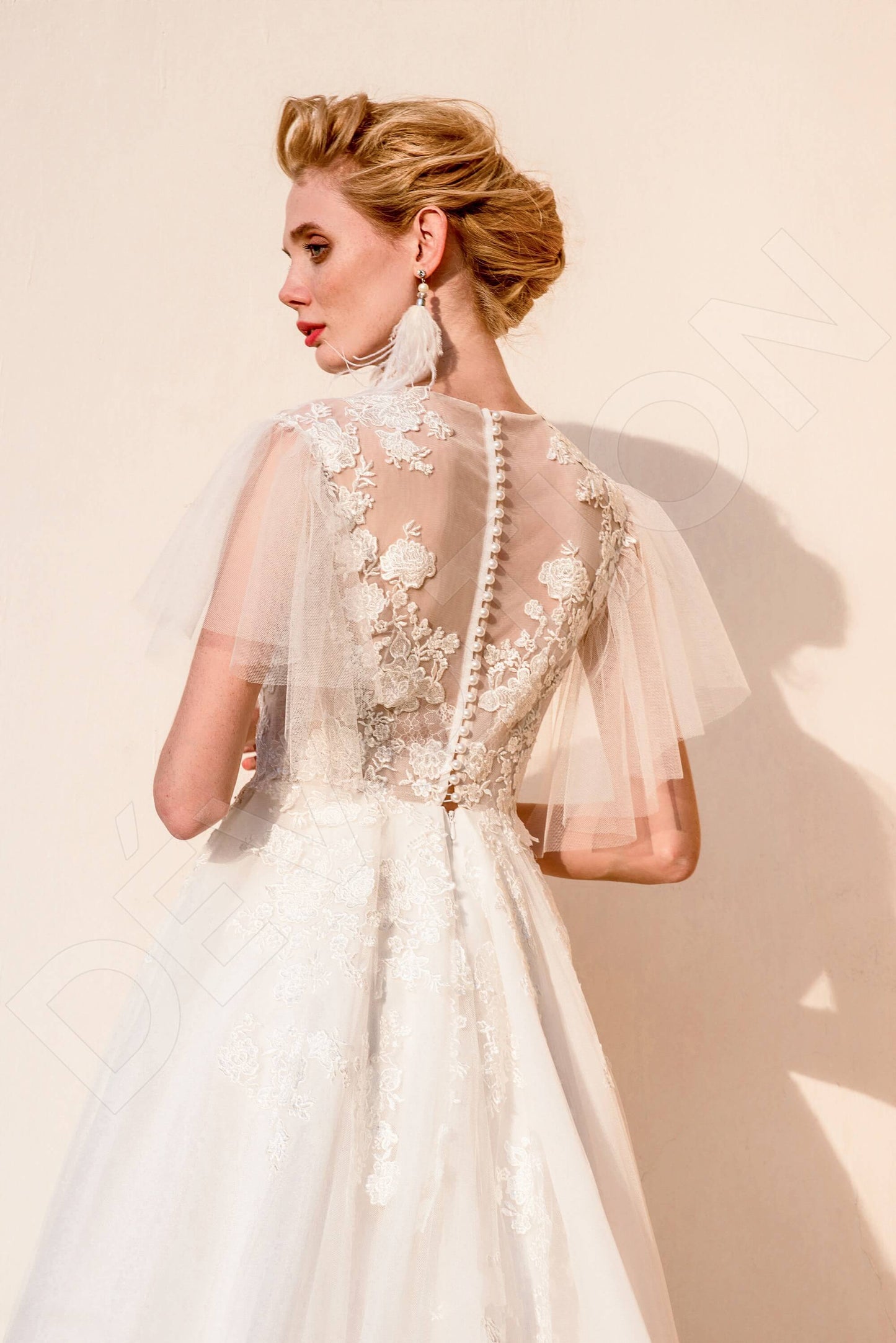 Teonilla Lace up back Princess/Ball Gown Short/ Cap sleeve Wedding Dress Back