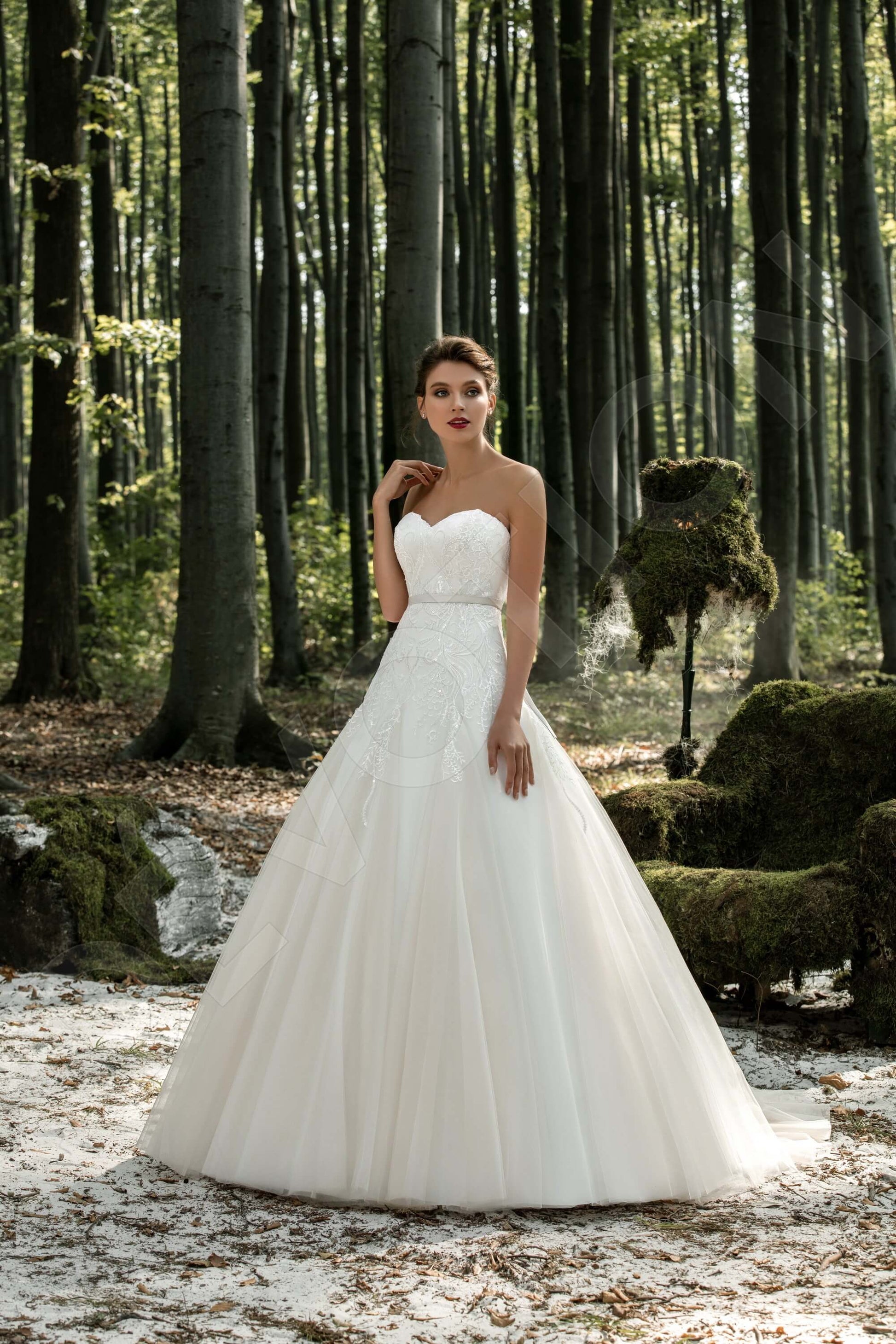 Jessamine A-line Sweetheart Milk Wedding dress