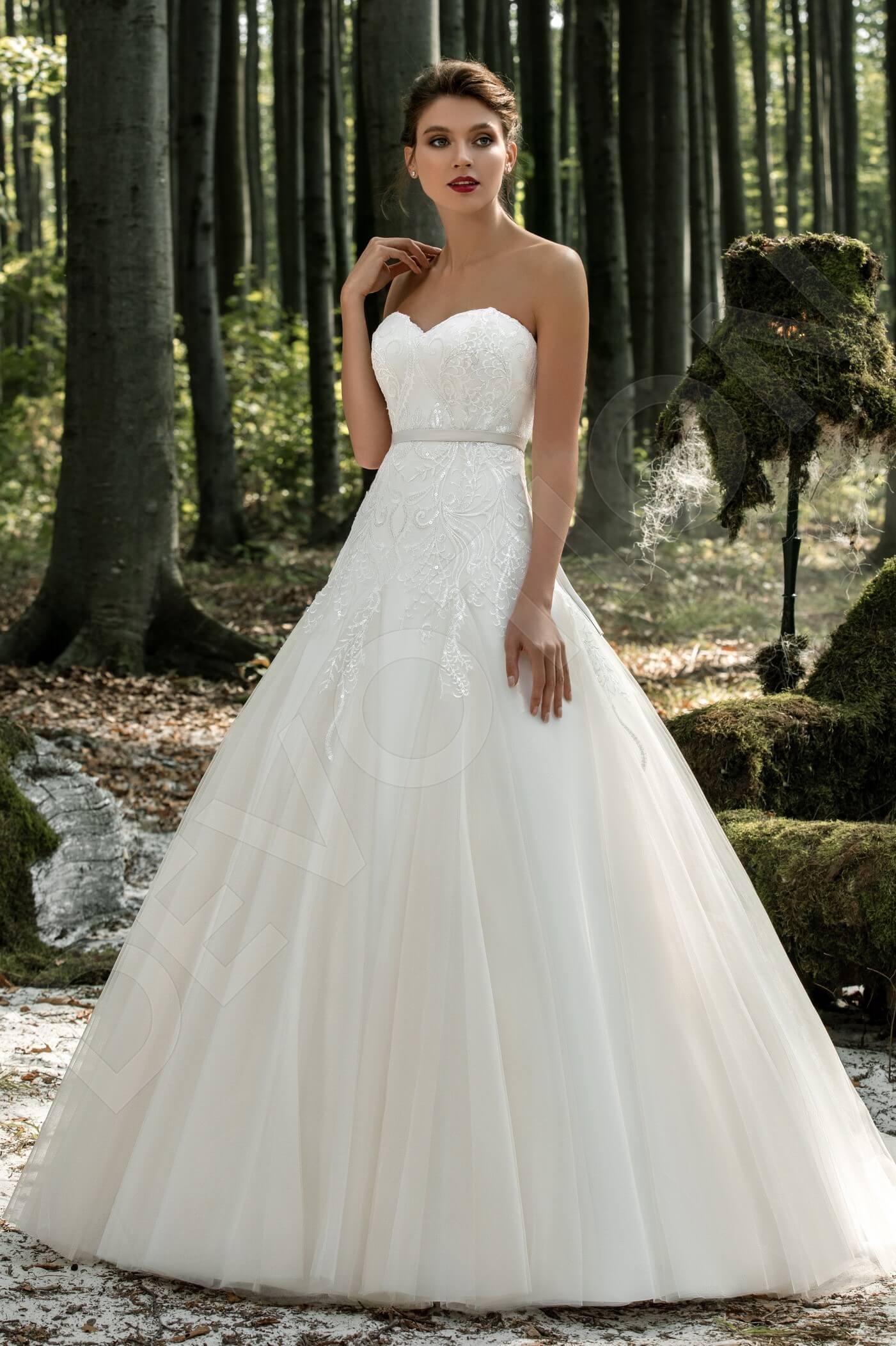 Jessamine A-line Sweetheart Milk Wedding dress