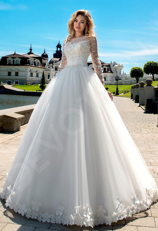 Ginger Princess/Ball Gown Boat/Bateau Milk Wedding dress