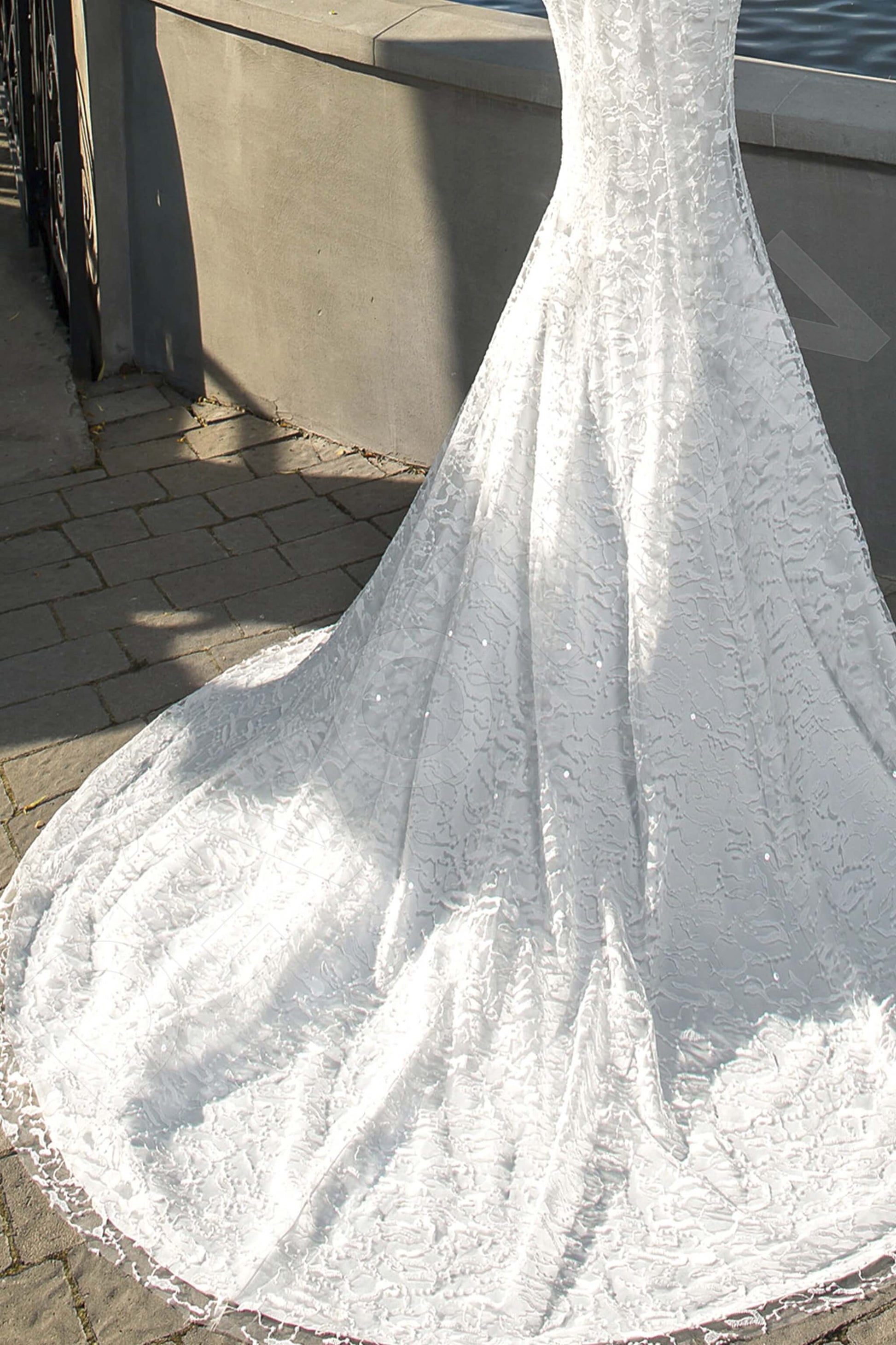 Luigina Trumpet/Mermaid Boat/Bateau Milk Wedding dress