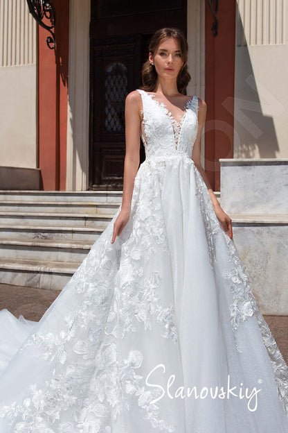 Sonate Open back Princess/Ball Gown Sleeveless Wedding Dress 2