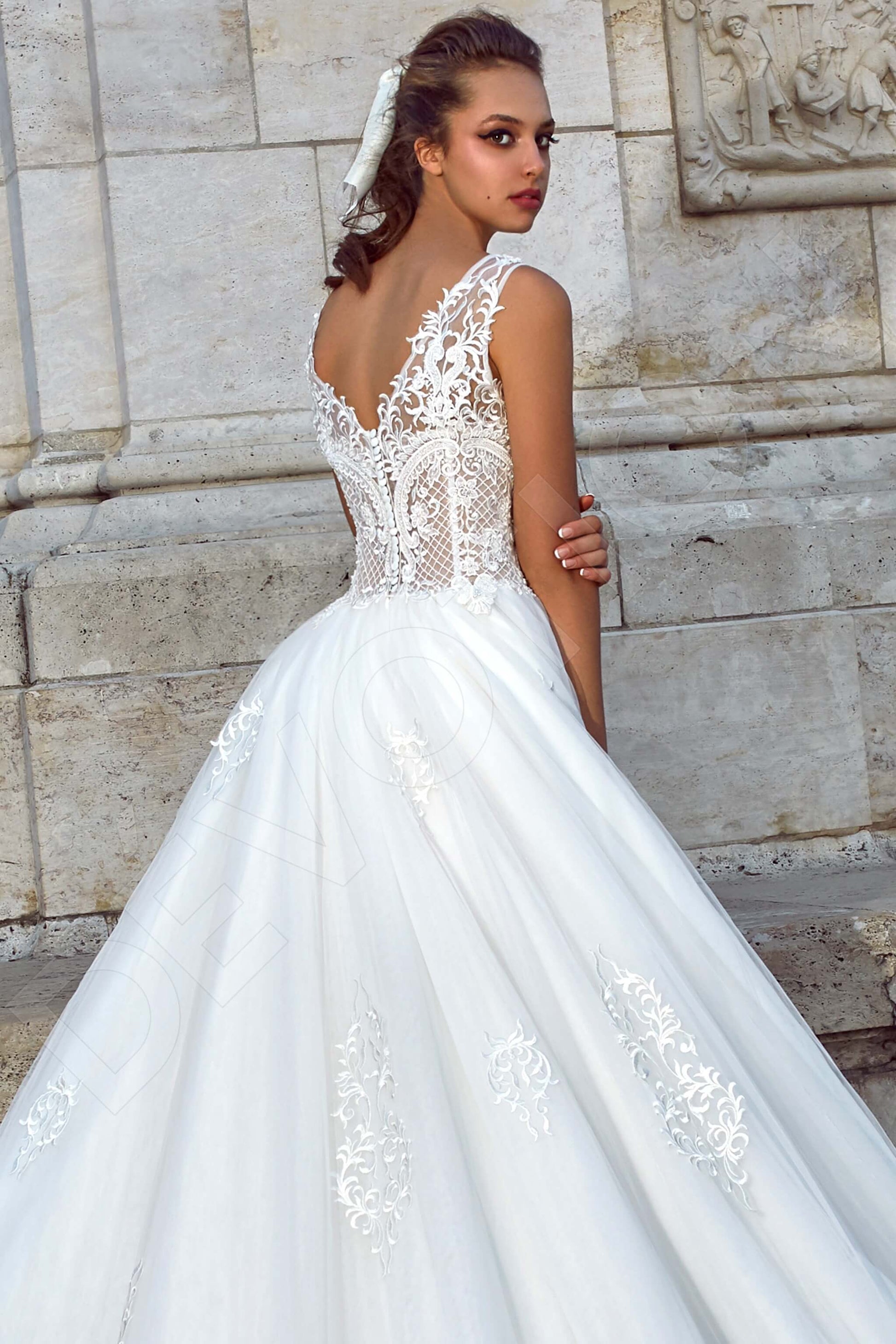 Maurinia A-line V-neck White Wedding dress