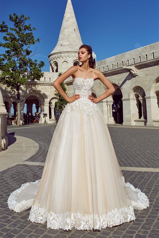 Pelly Princess/Ball Gown Straight across Ivory Wedding dress