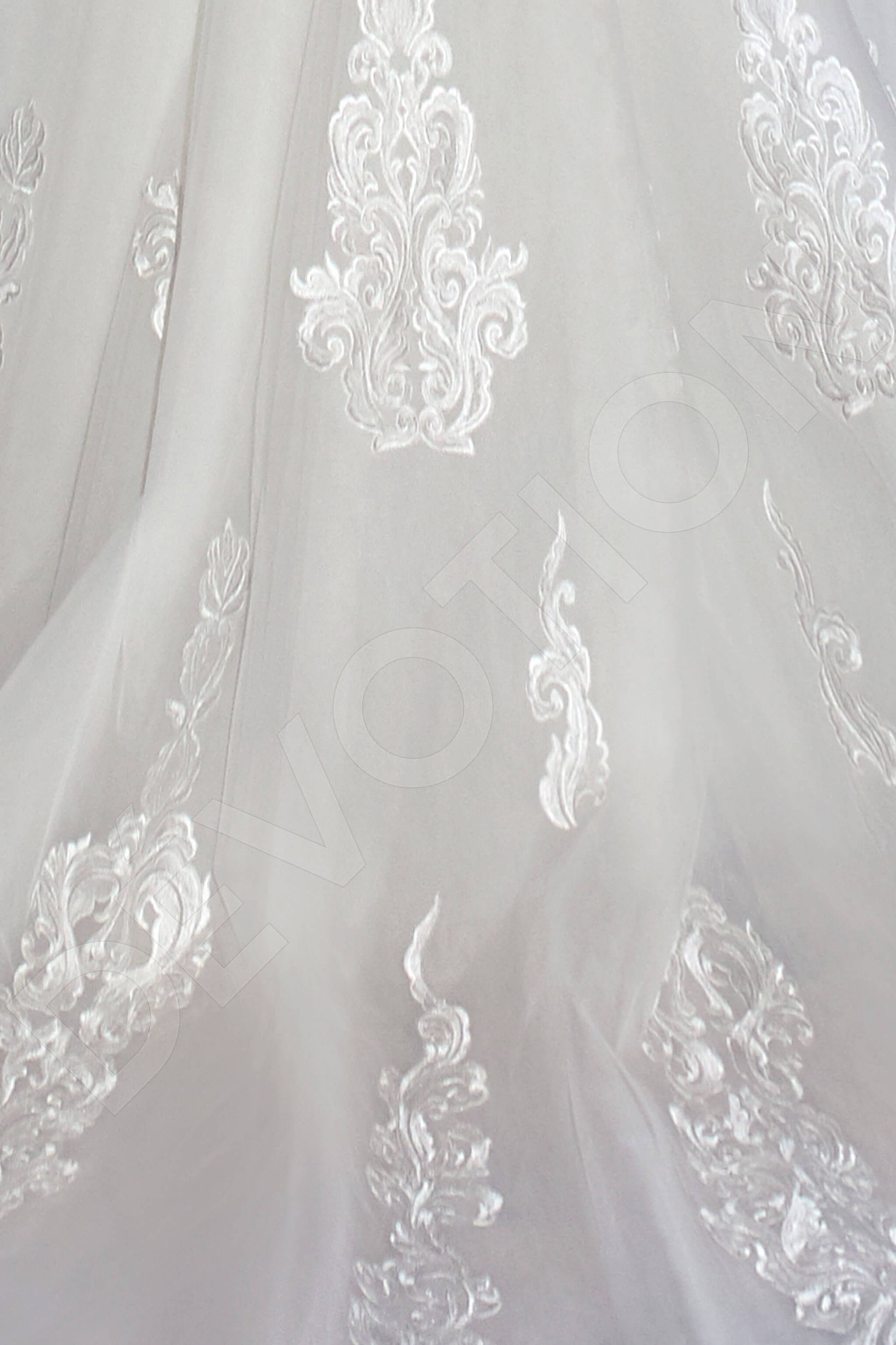 Ortella A-line Boat/Bateau Milk Wedding dress