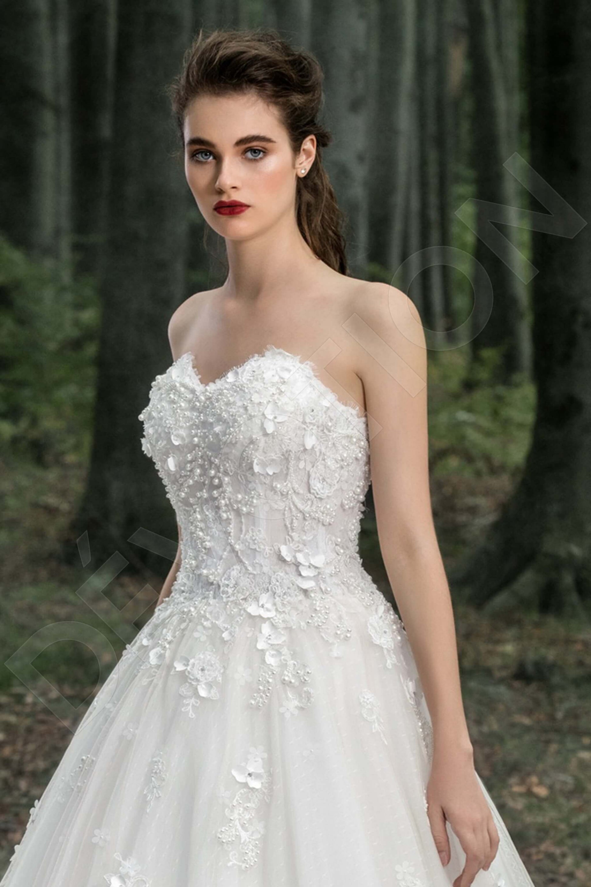 Rosaleen A-line Sweetheart Milk Wedding dress