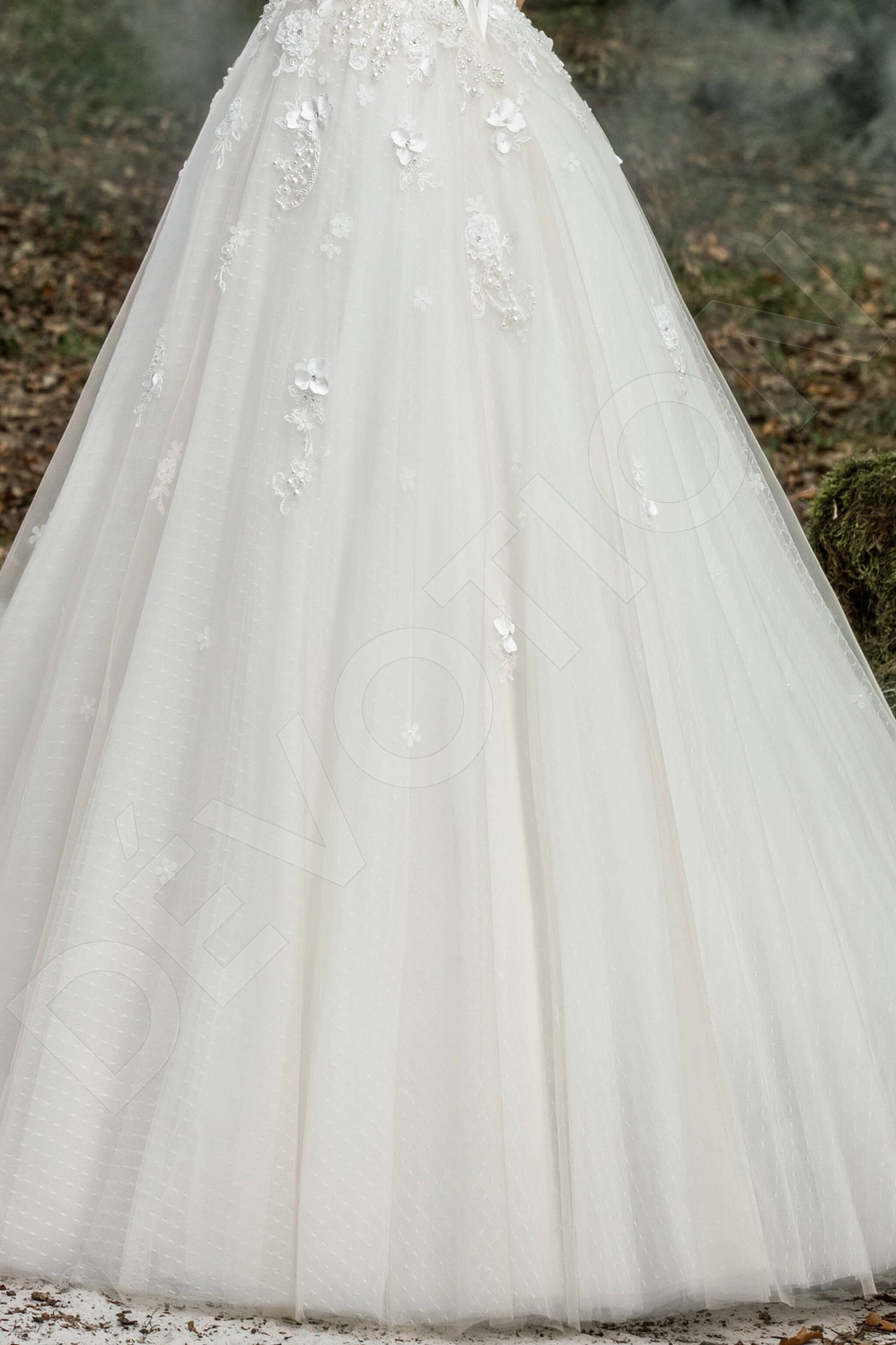 Rosaleen A-line Sweetheart Milk Wedding dress