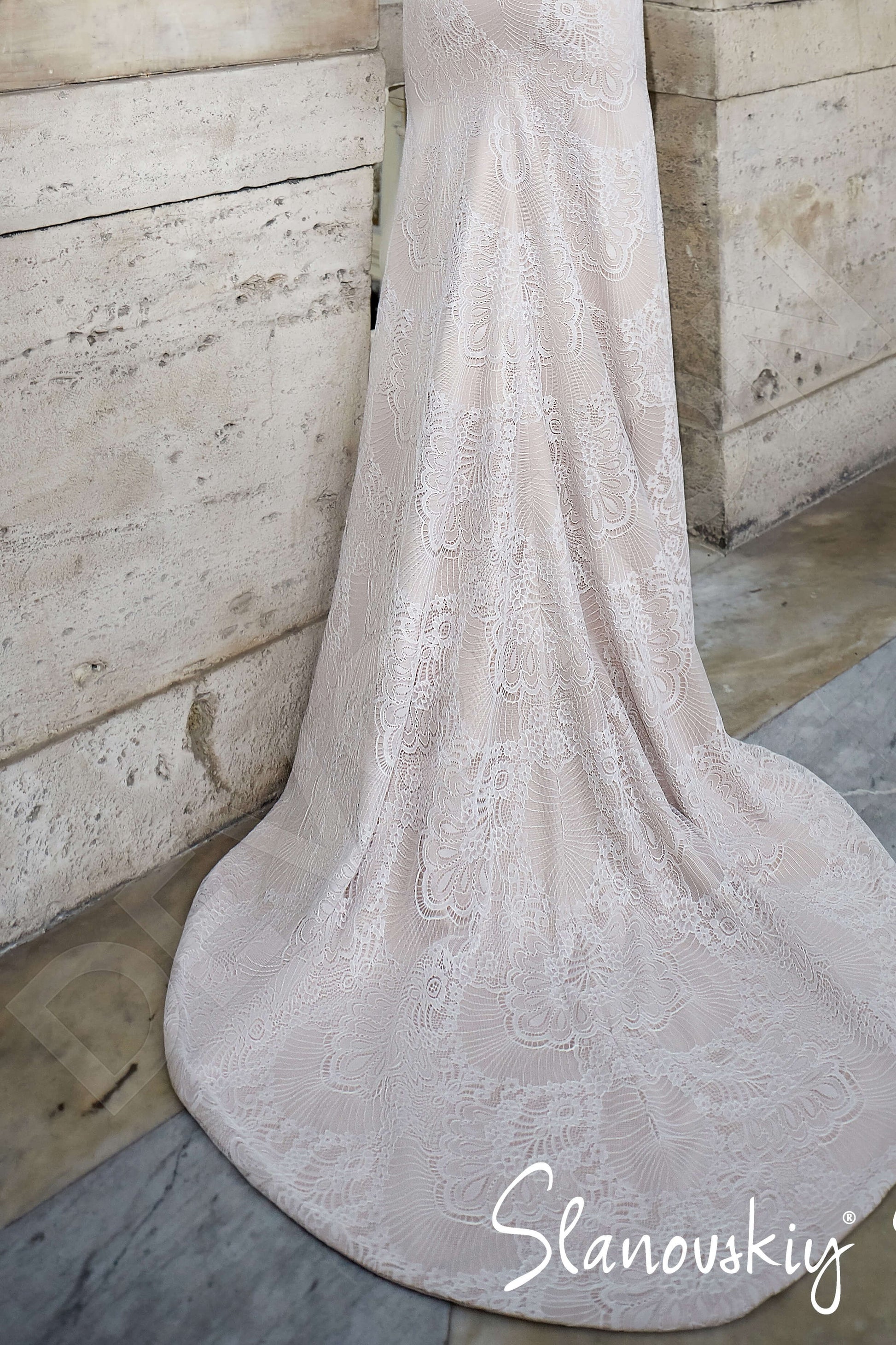 Agota Sheath/Column Boat/Bateau Powder Nude Wedding dress