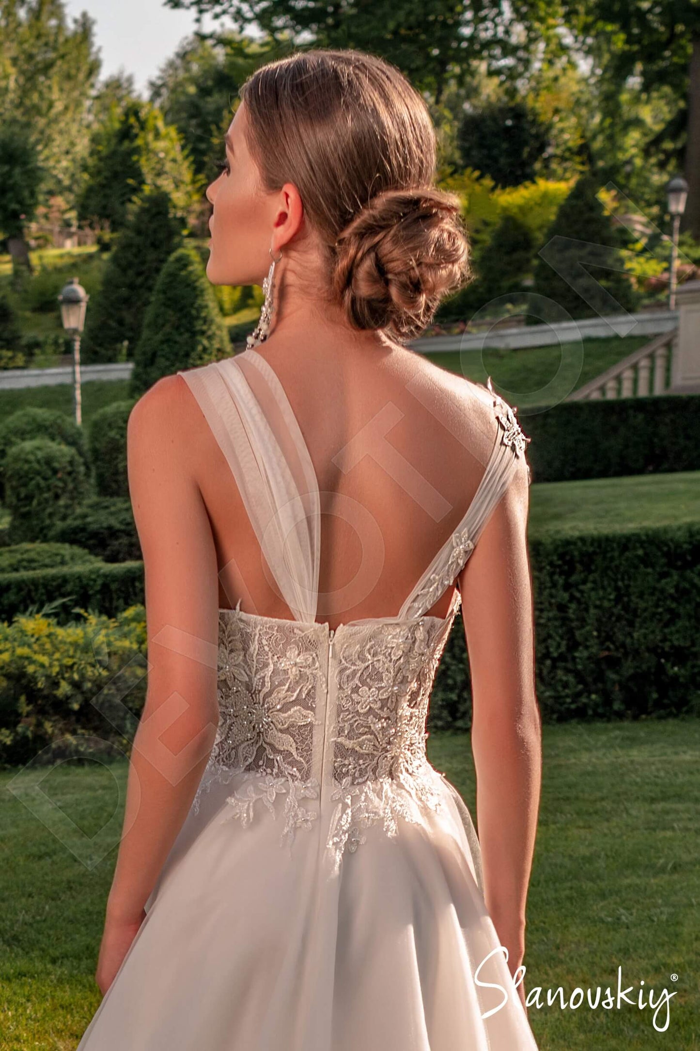 Adesina Open back A-line Sleeveless Wedding Dress 5