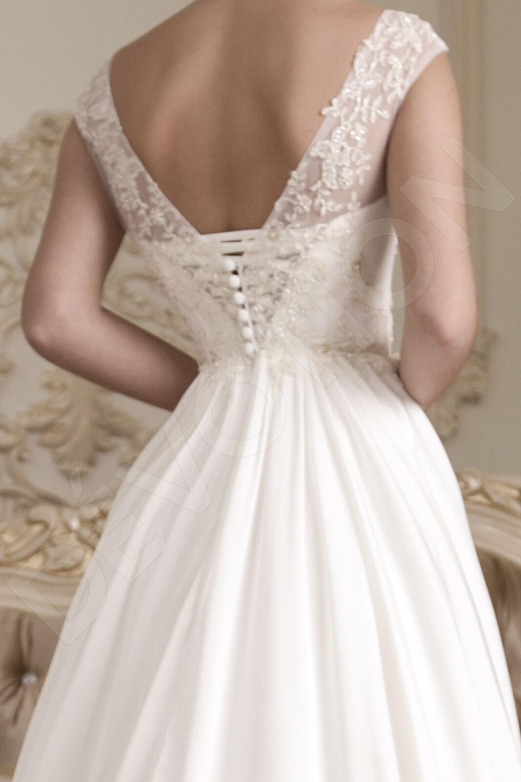 Elaine A-line Boat/Bateau Ivory Wedding dress