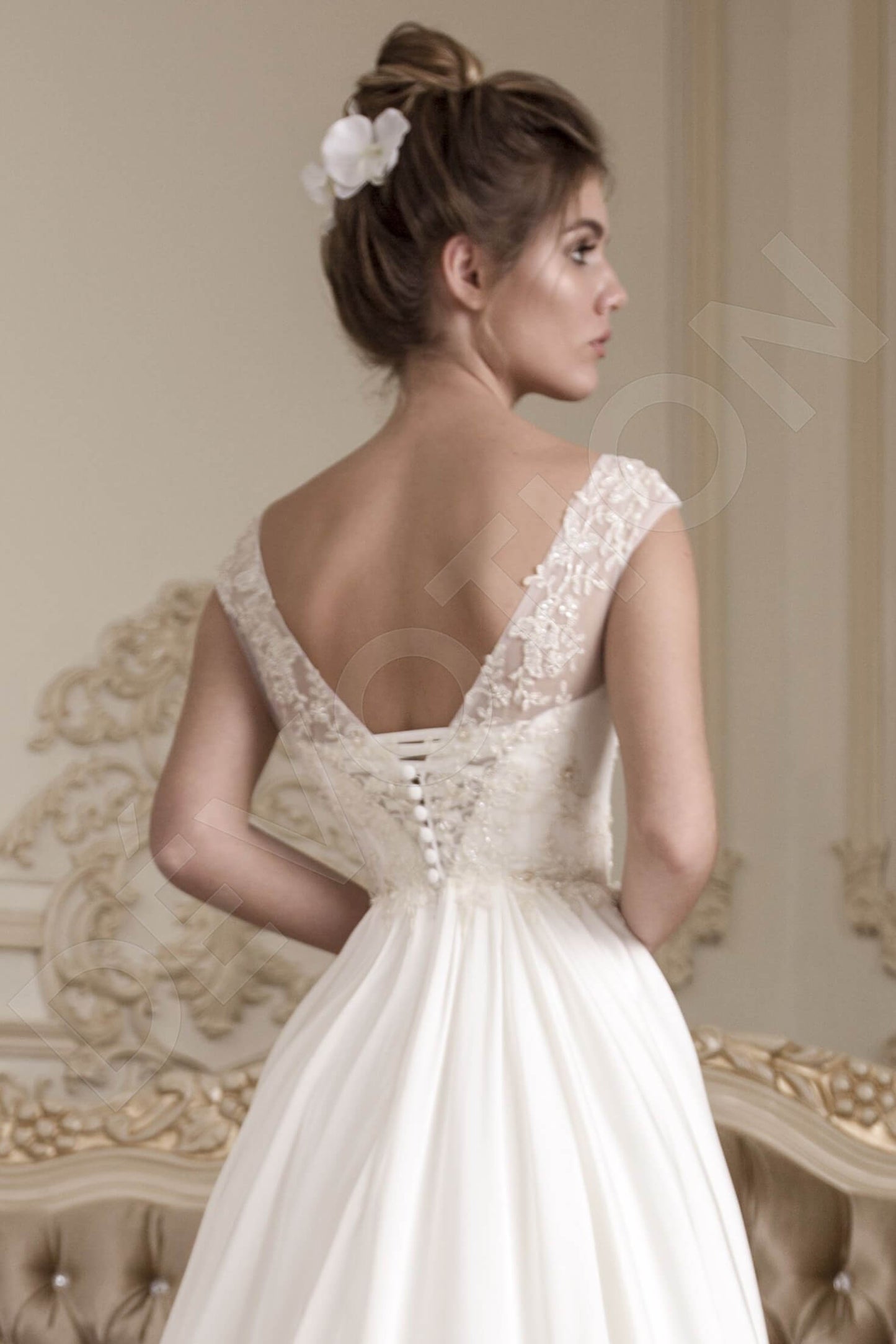 Elaine Open back A-line Sleeveless Wedding Dress 3