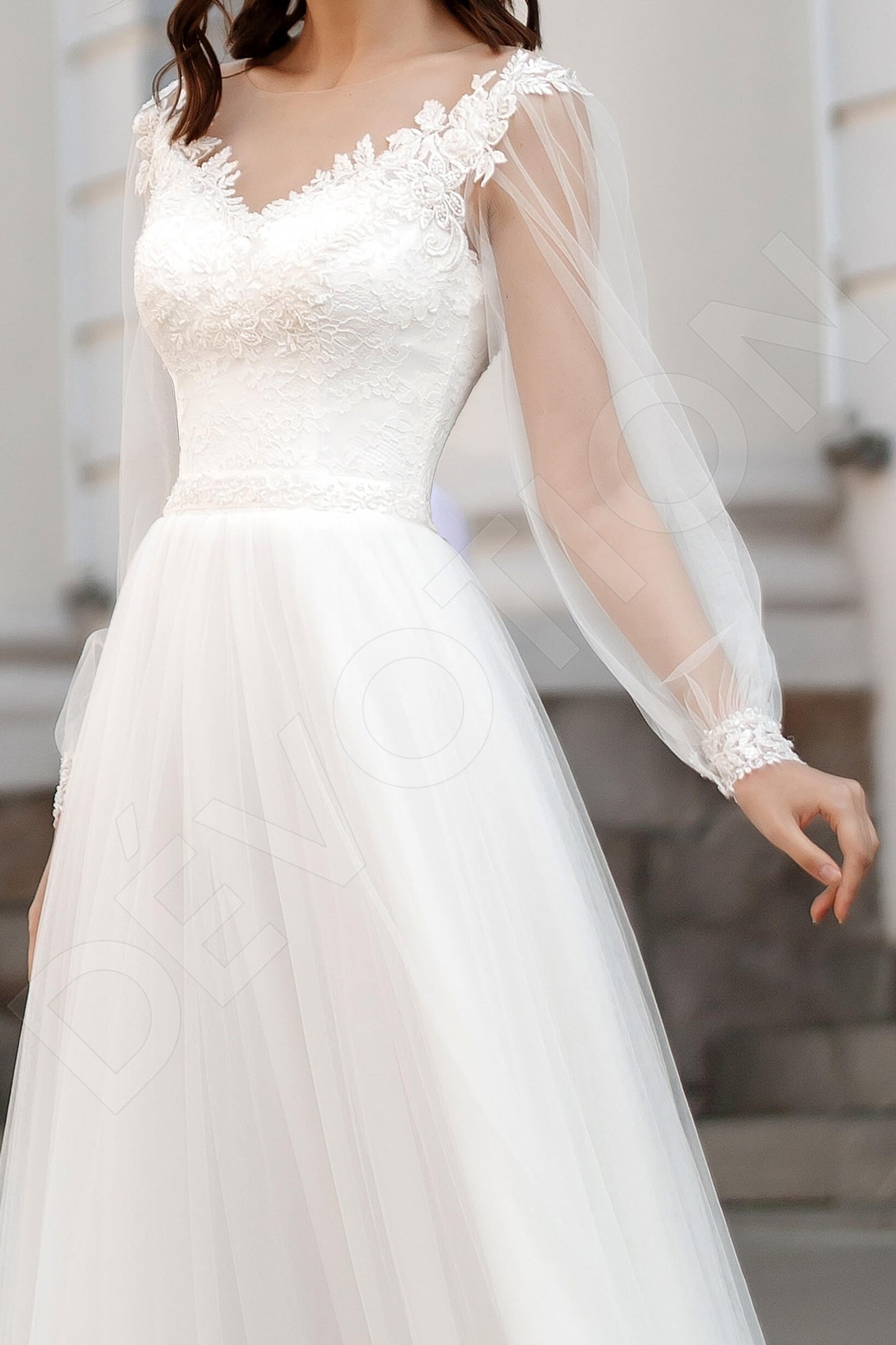 Annoris Full back A-line Long sleeve Wedding Dress 2