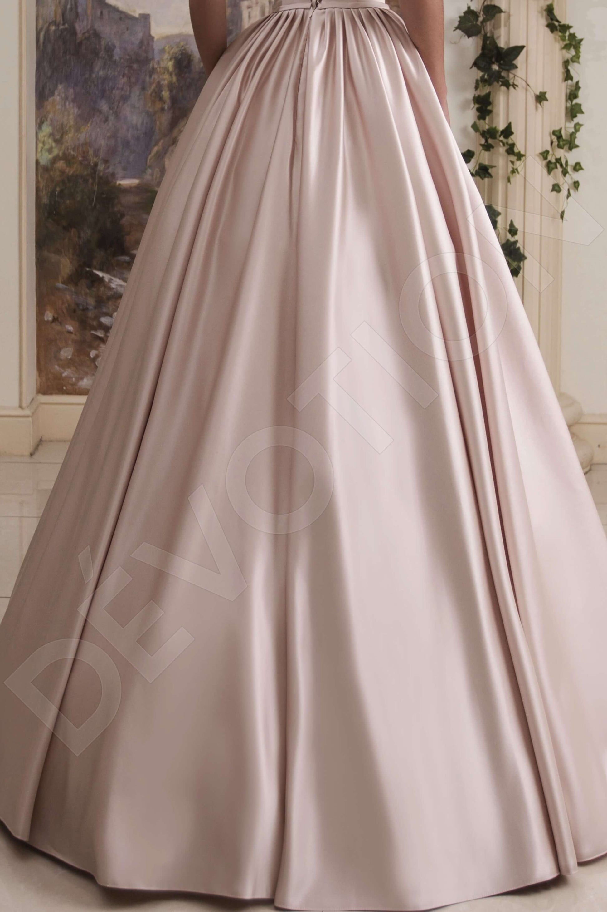 Vladania A-line Sweetheart Nude Wedding dress