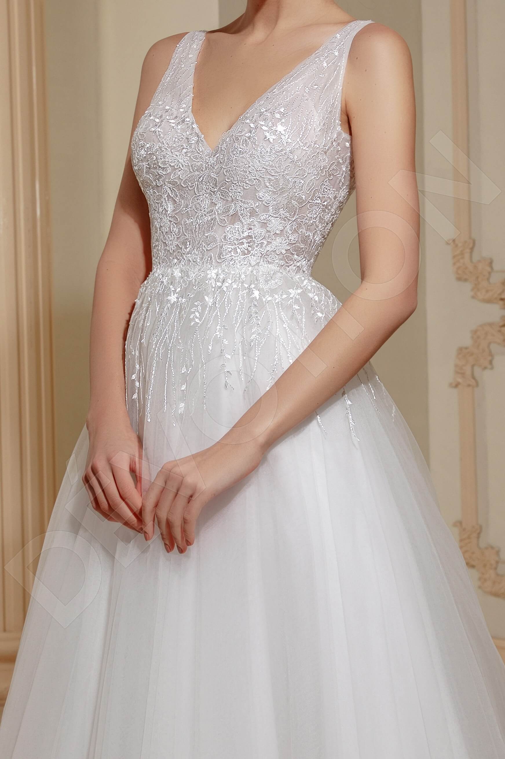 Kittie A-line V-neck Milk Wedding dress